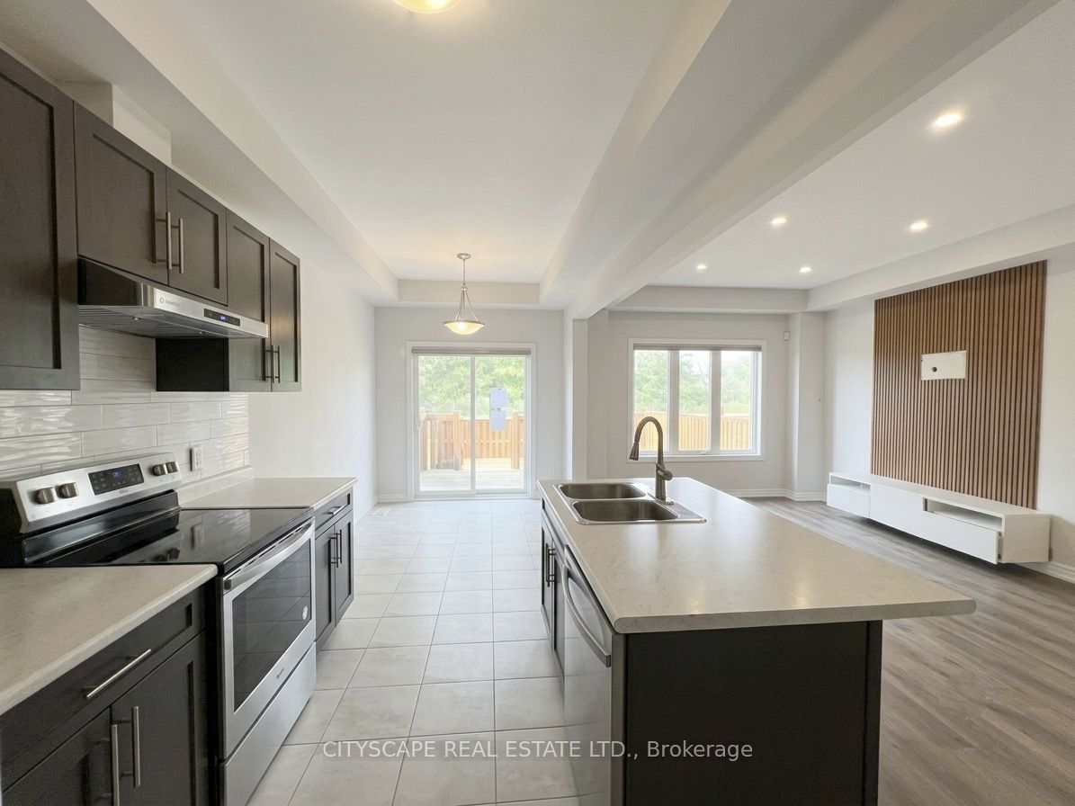 100 Sunflower Place Property Photo 11