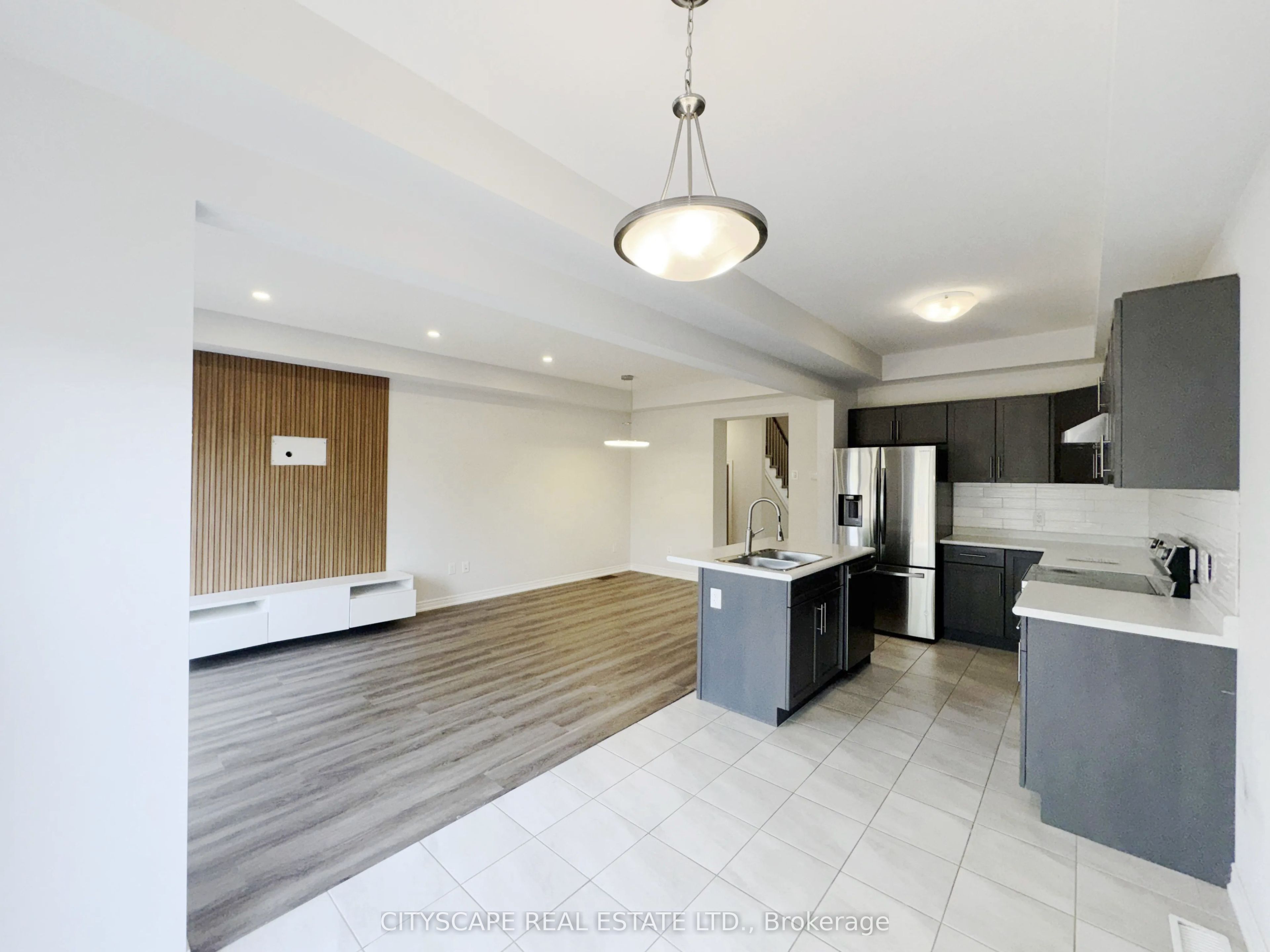 100 Sunflower Place Property Photo 12