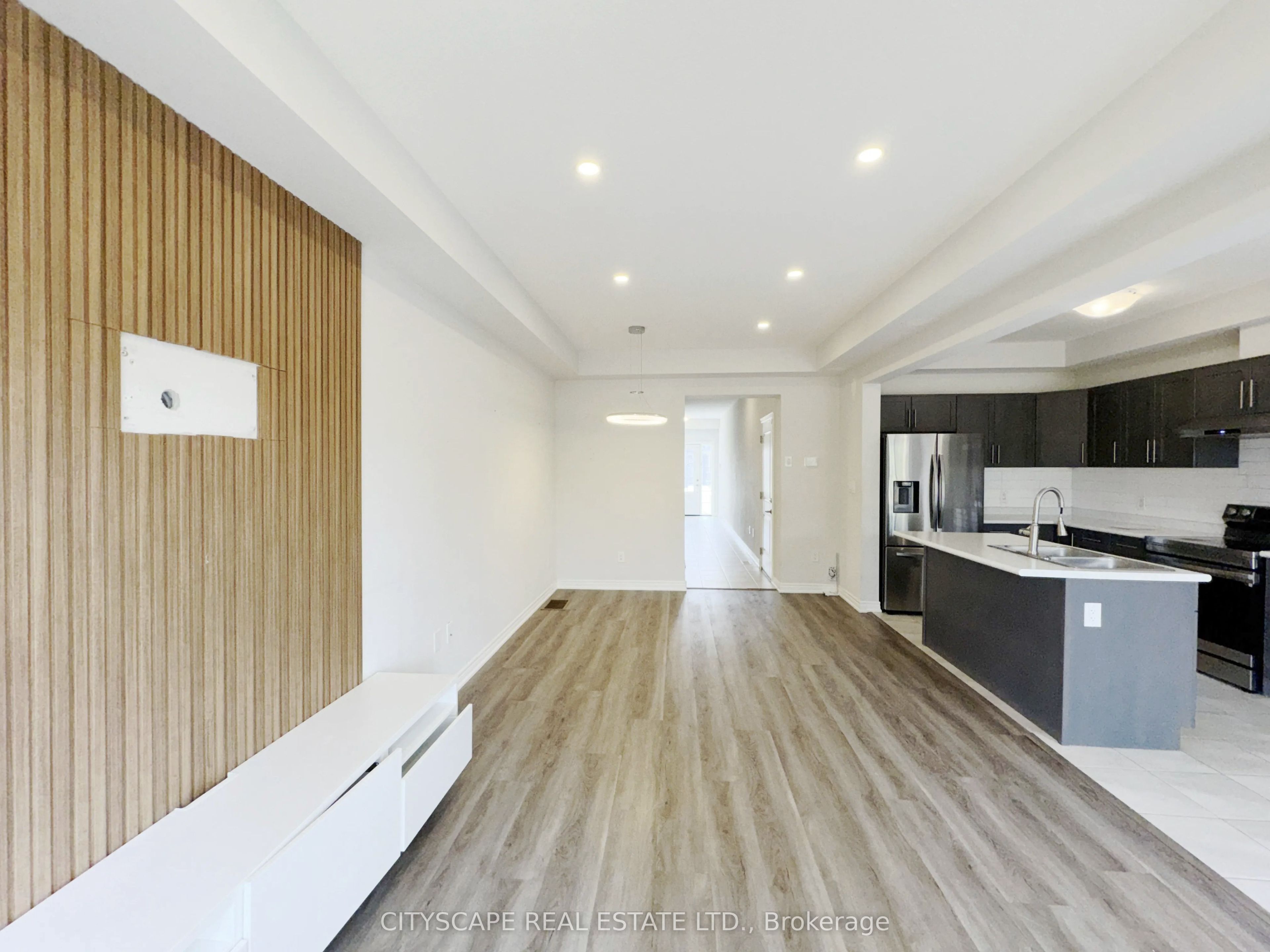 100 Sunflower Place Property Photo 13