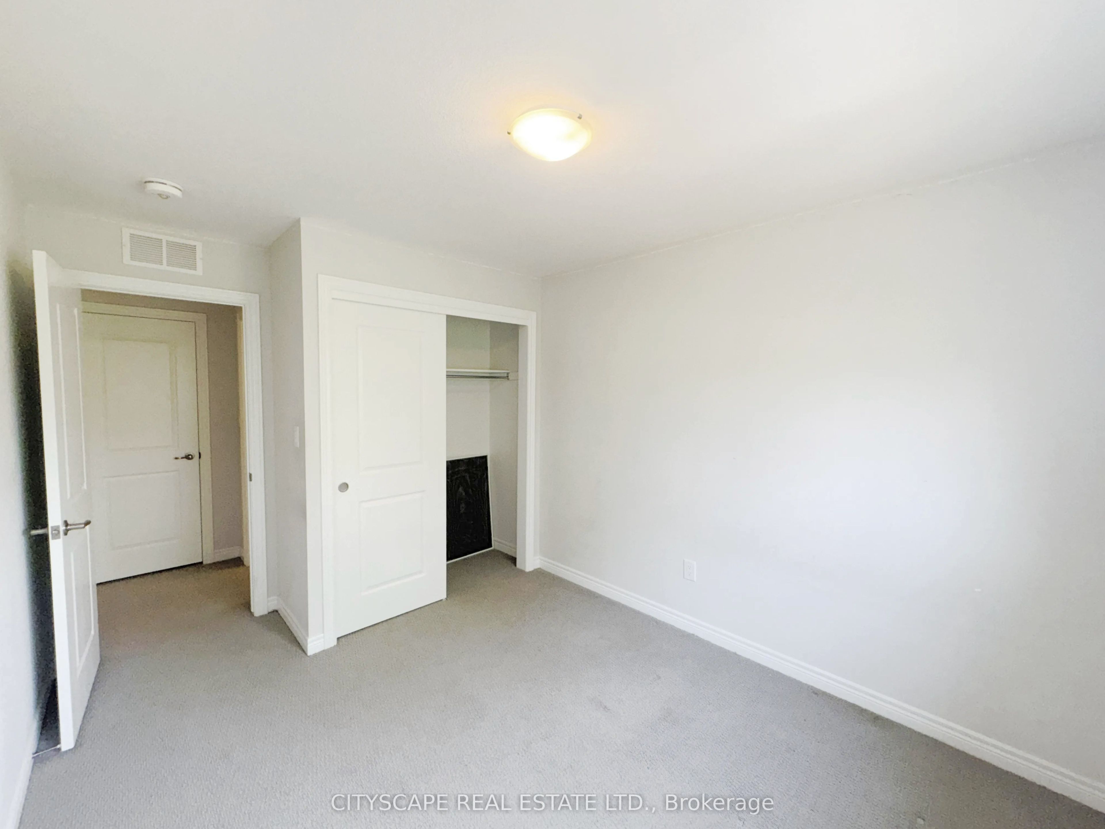 100 Sunflower Place Property Photo 28