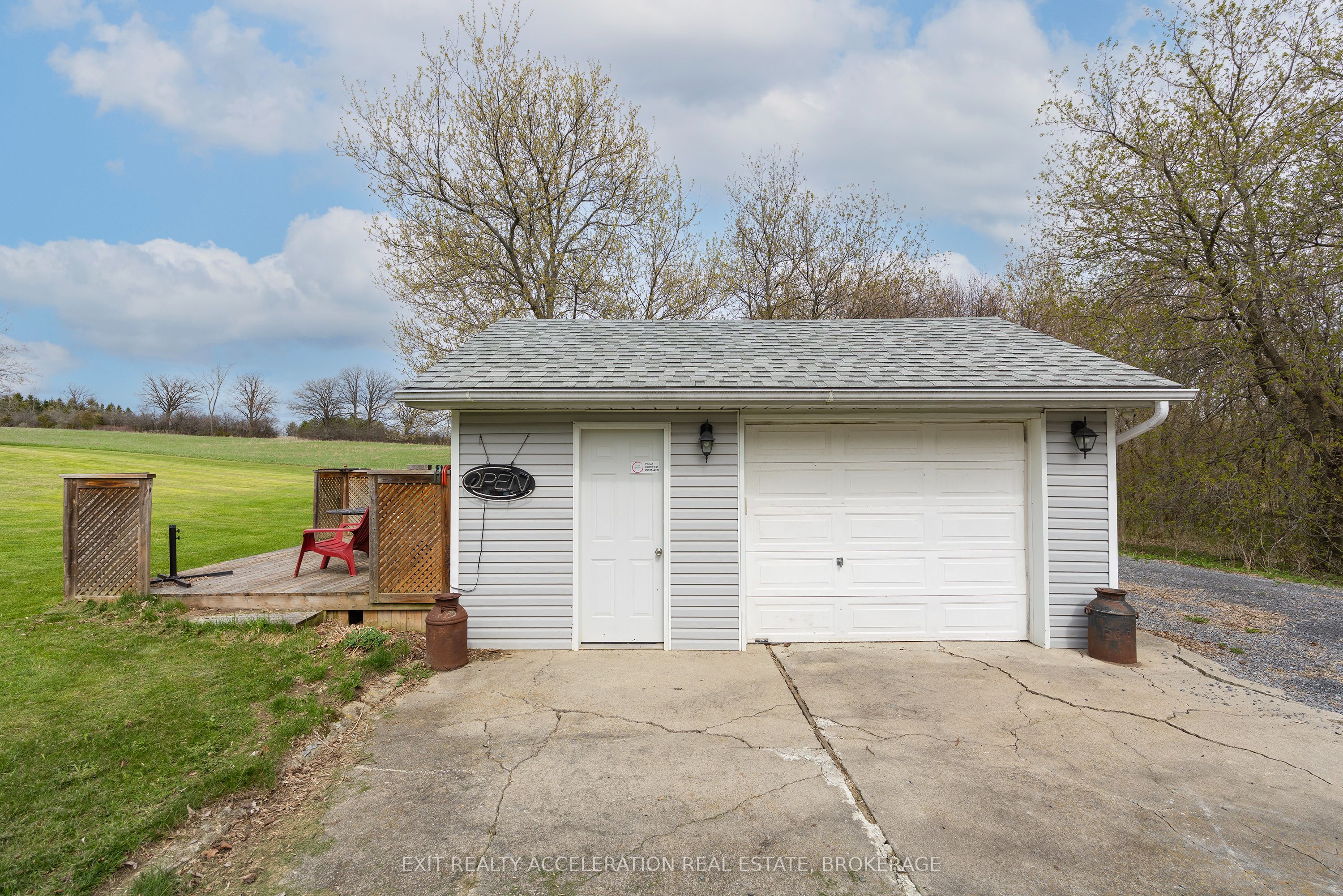 7349 County Rd 2 Property Photo 10