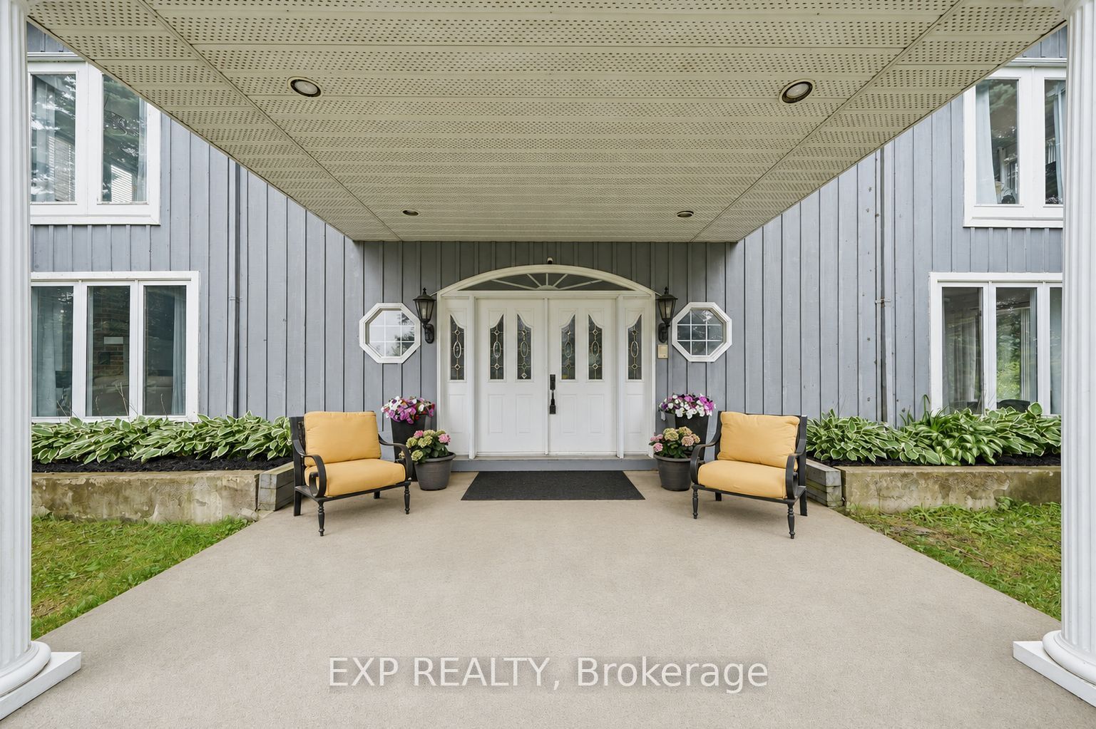 9823 Corkery Road Property Photo 5