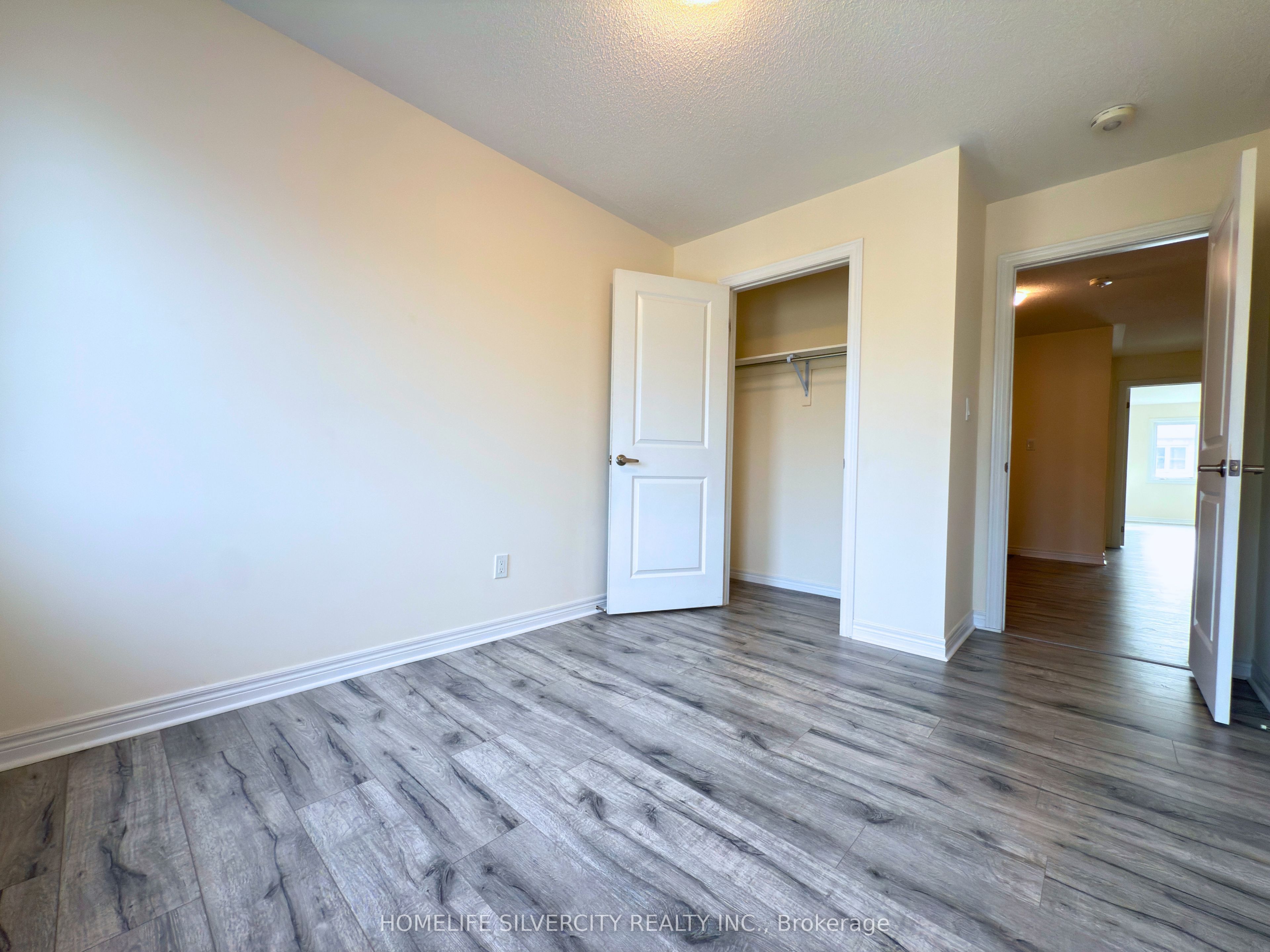 35 Sparkle Drive Property Photo 19
