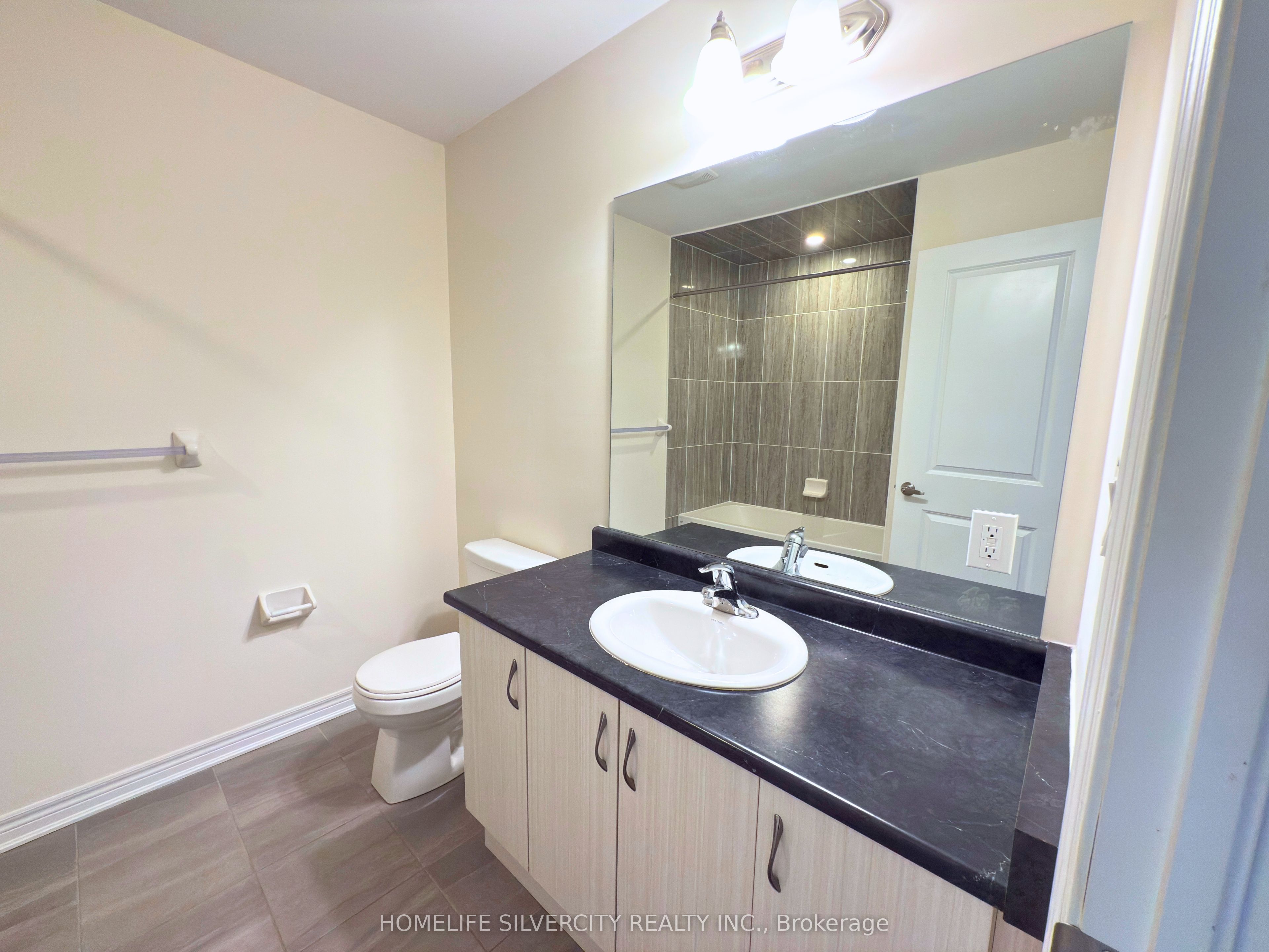 35 Sparkle Drive Property Photo 23