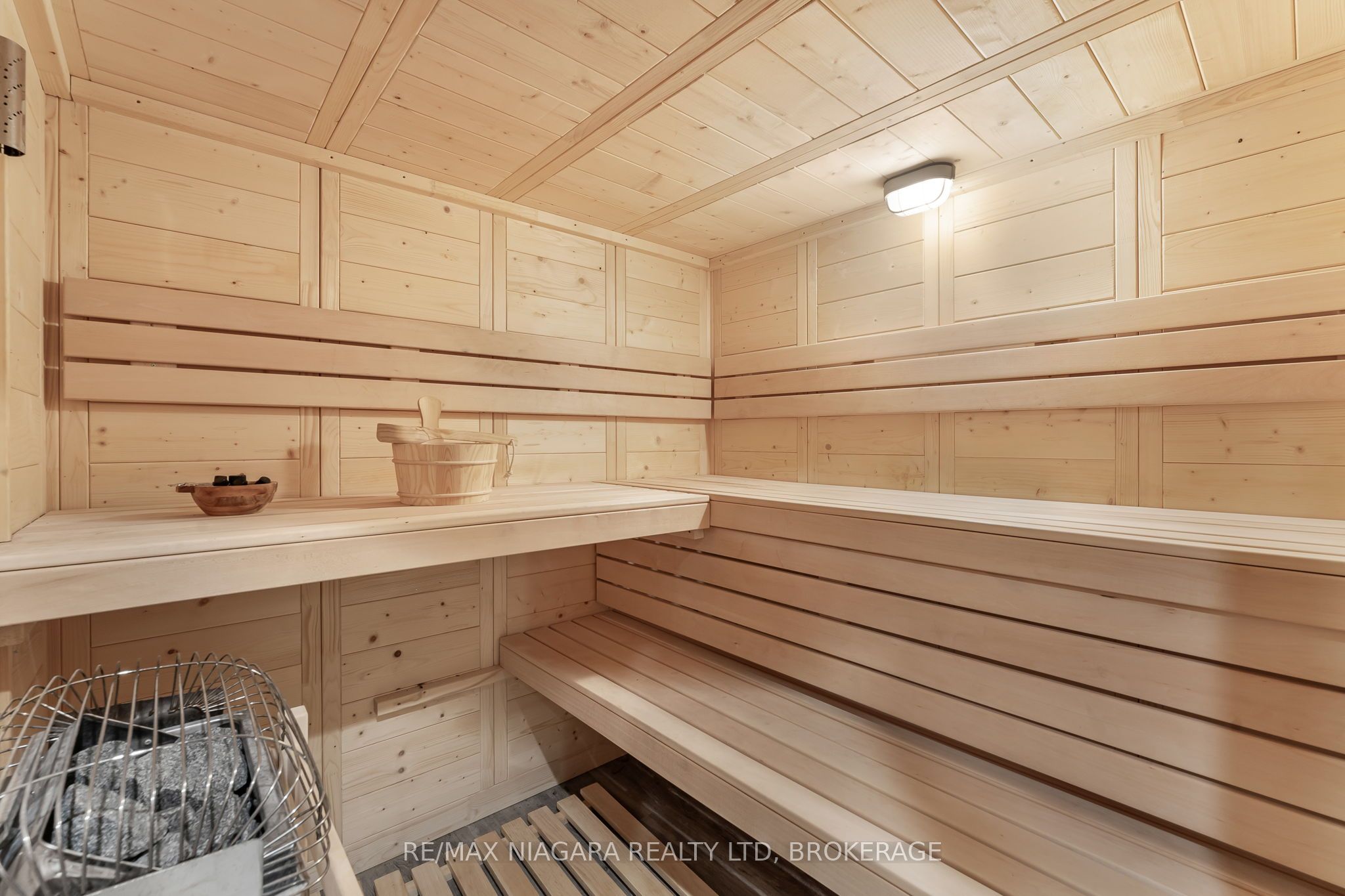 750 Lakeshore Road Property Photo 26