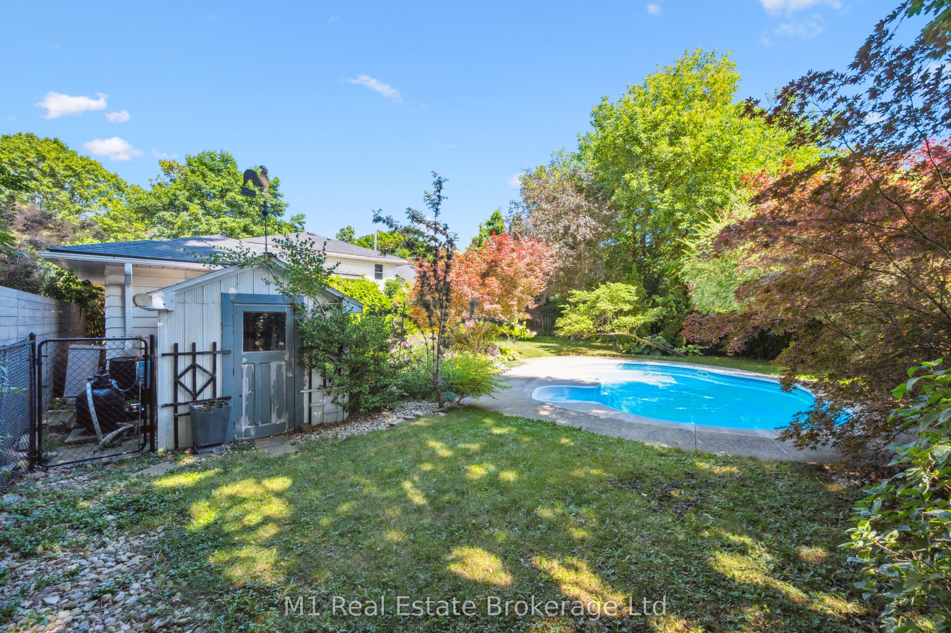 21 Gladstone Avenue Property Photo 11