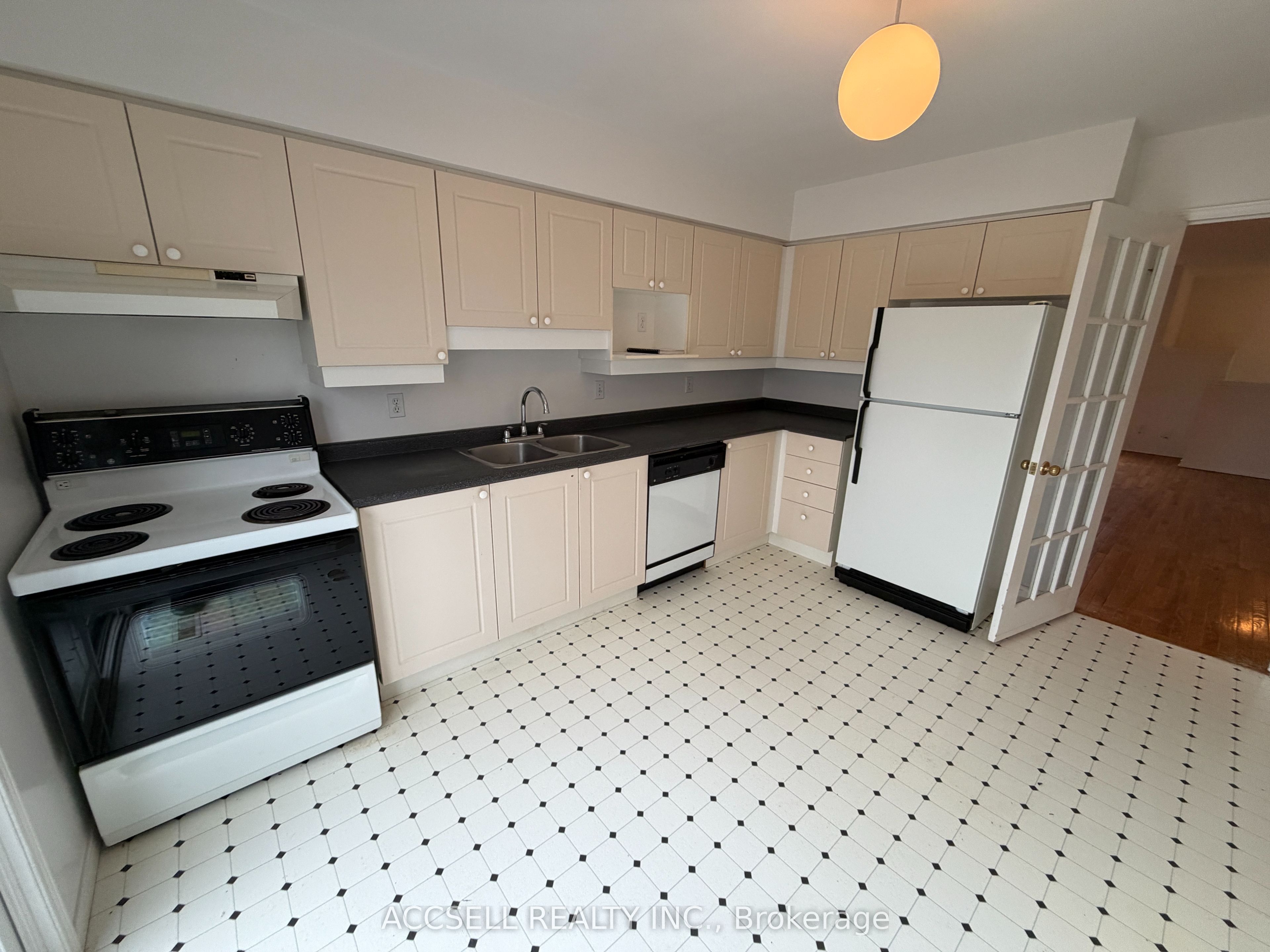 325 Lighthouse Road 50 Property Photo 9