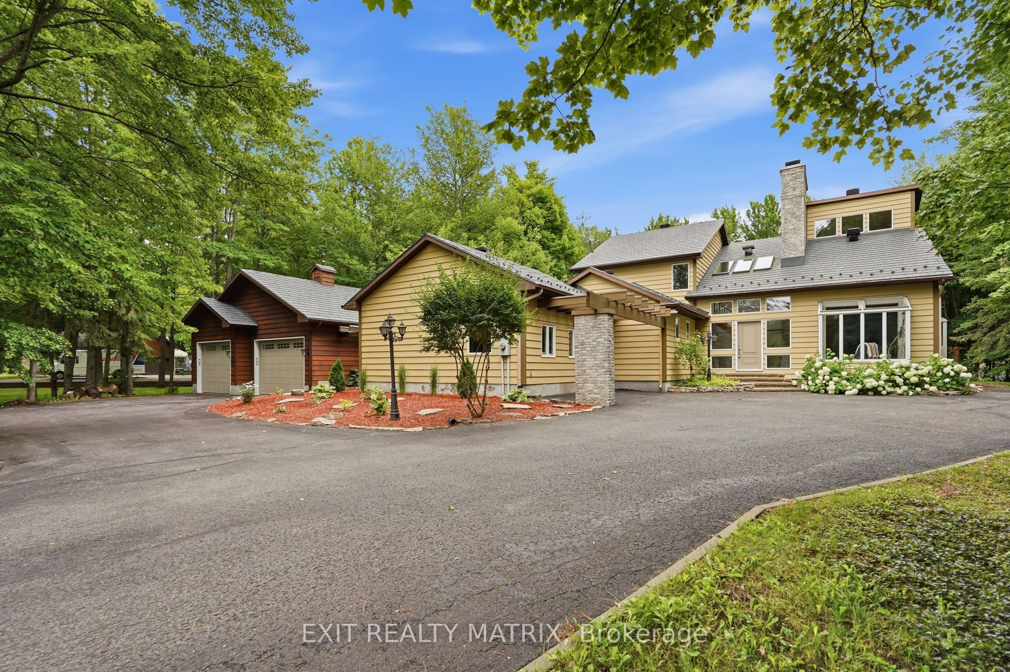 1634 Lucien Street Property Photo 1