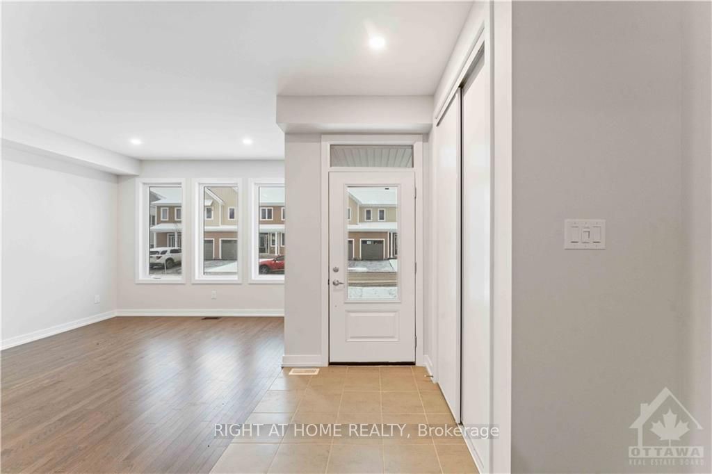 37 Chasing Grove Property Photo 6