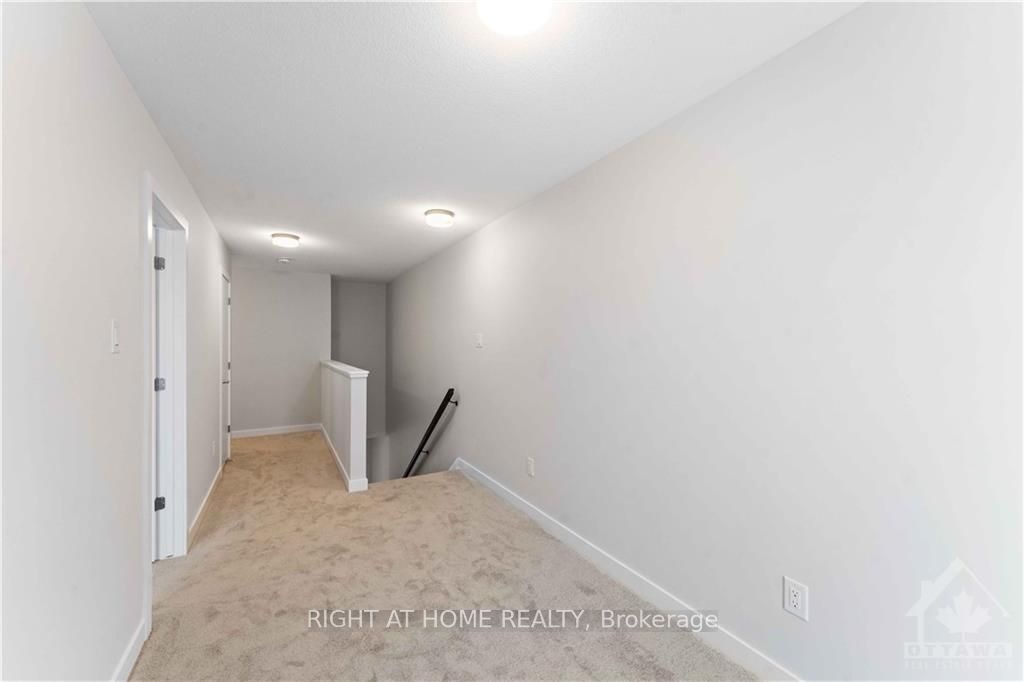 37 Chasing Grove Property Photo 12