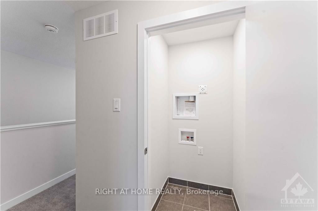 37 Chasing Grove Property Photo 16
