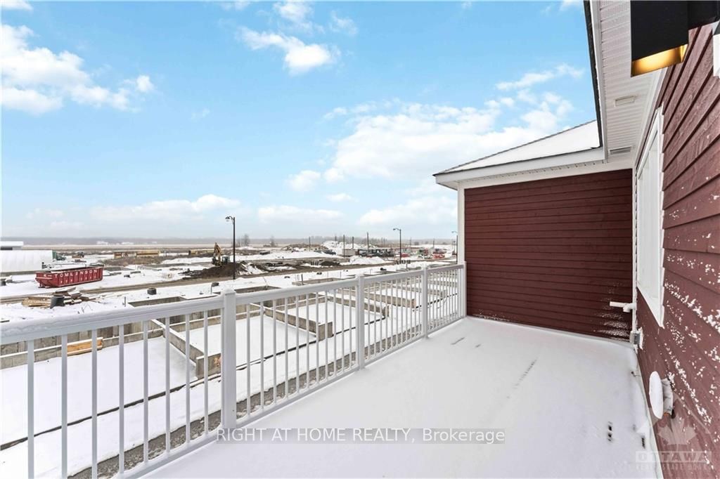 37 Chasing Grove Property Photo 25