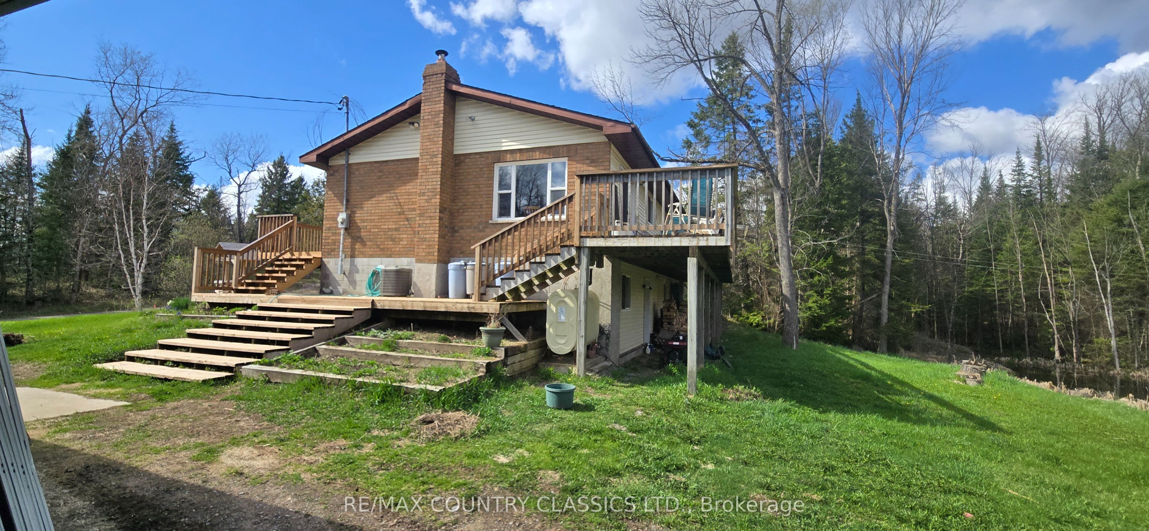 2445 Old Hastings Road Property Photo 2