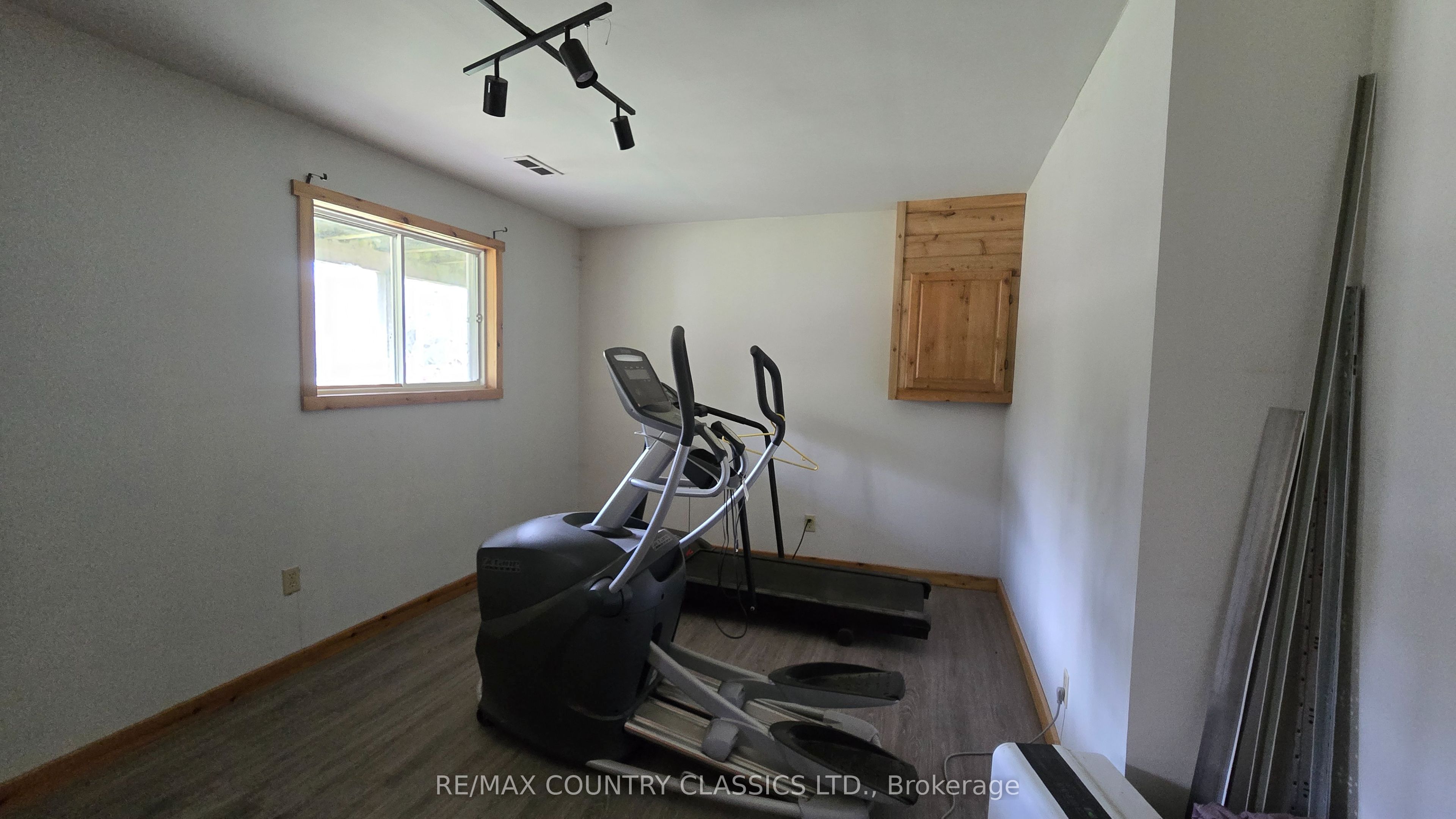 2445 Old Hastings Road Property Photo 26