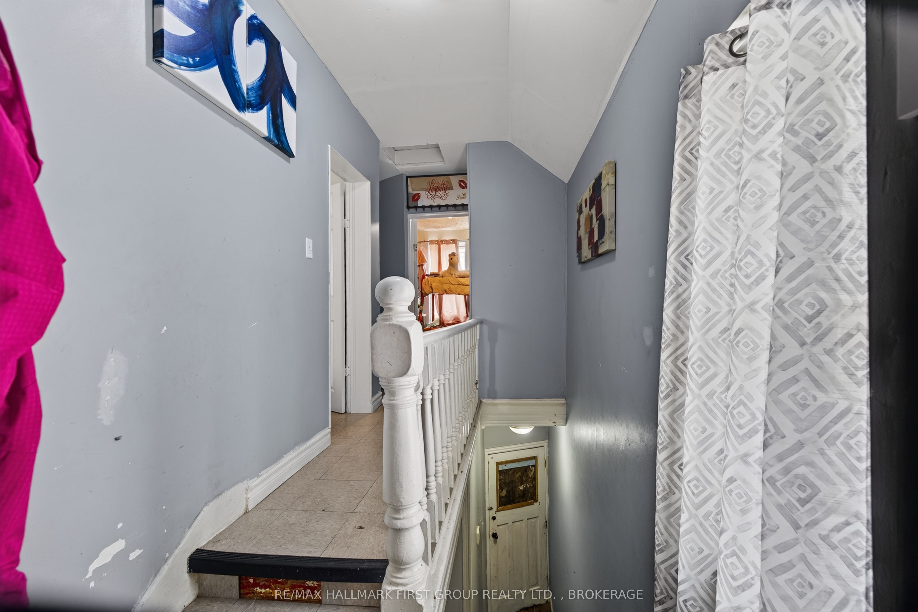 667 Montreal Street Property Photo 19