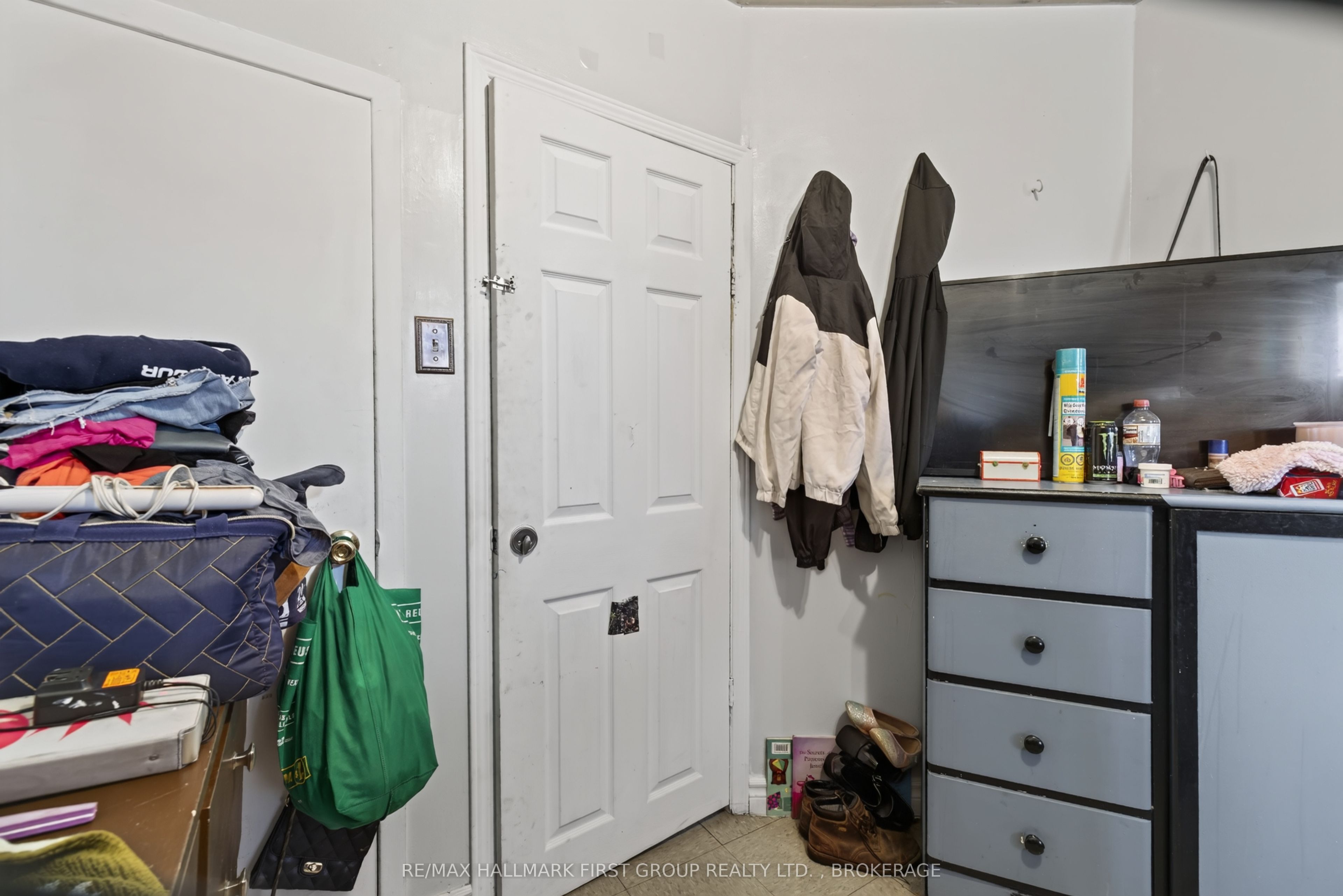 667 Montreal Street Property Photo 23