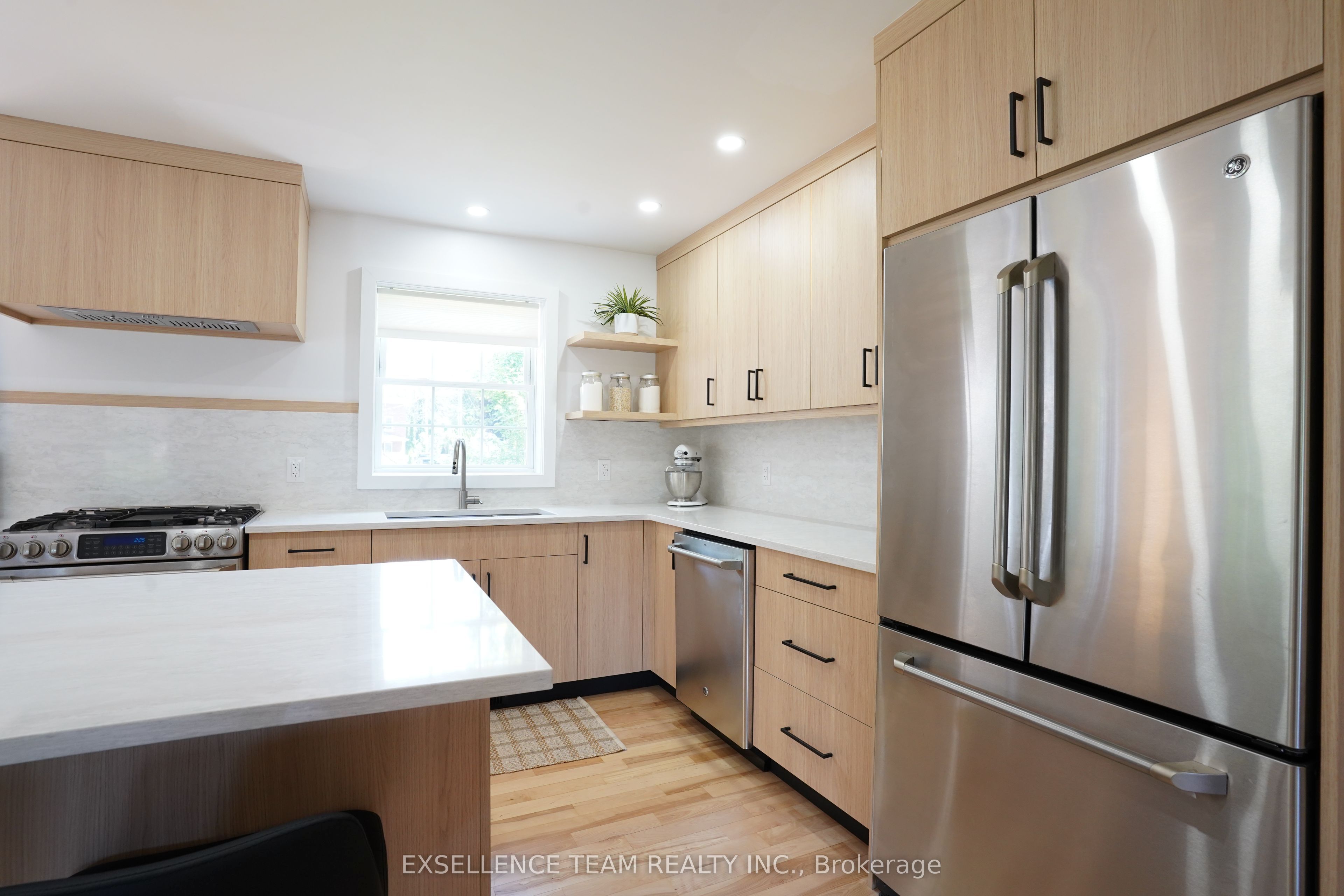 16 Monk Street Property Photo 10