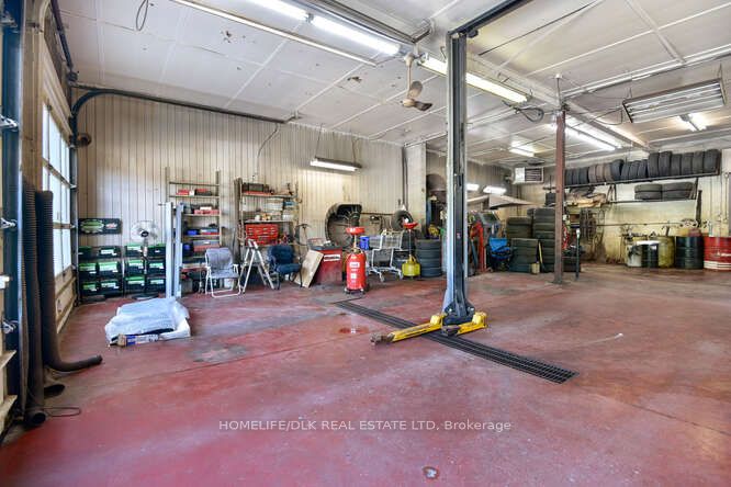 163 Perth Street Property Photo 13