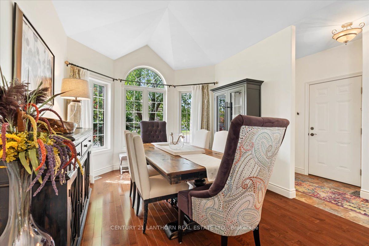 18 Mcdougall Drive Property Photo 3
