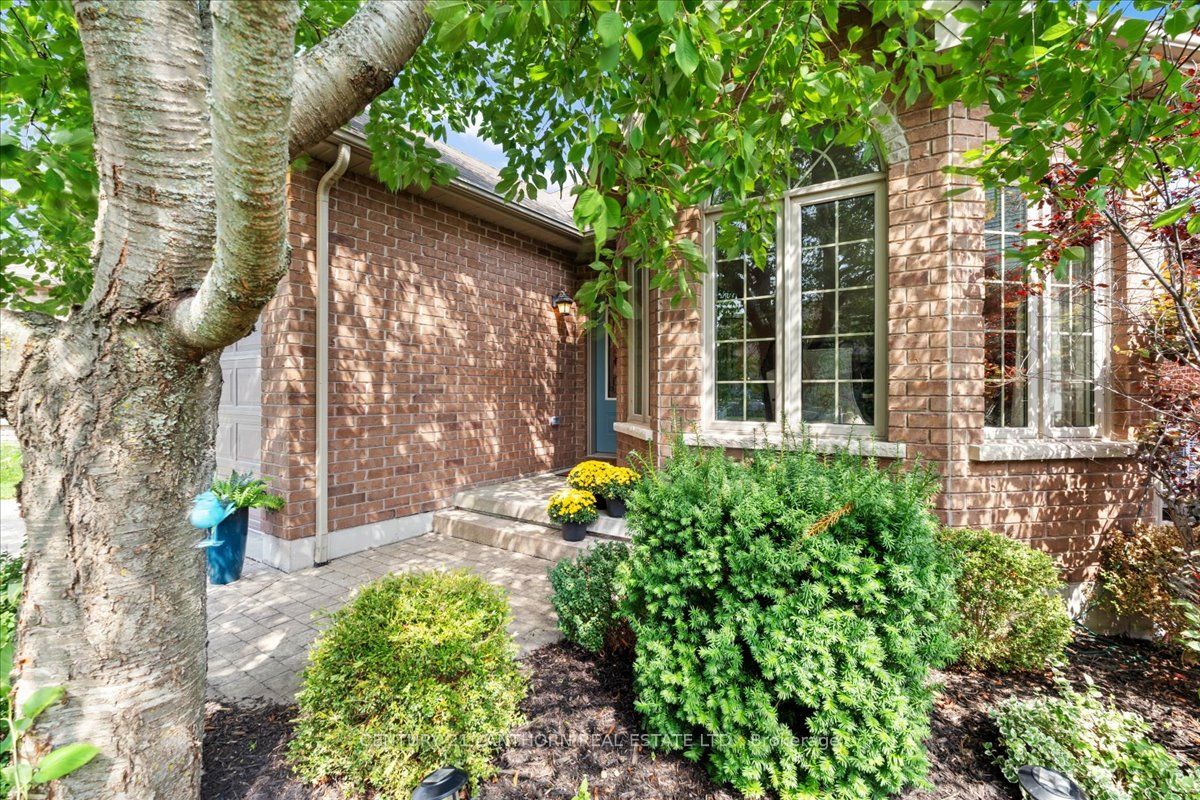 18 Mcdougall Drive Property Photo 9