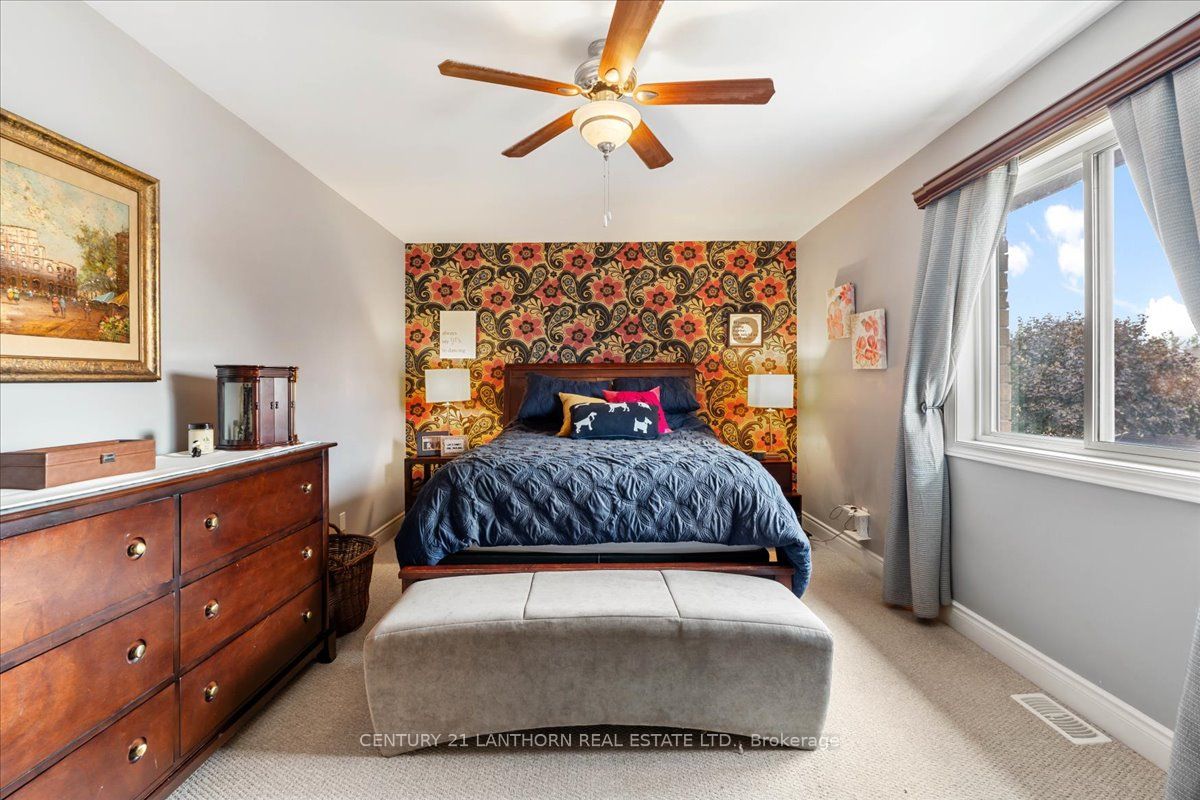 18 Mcdougall Drive Property Photo 17
