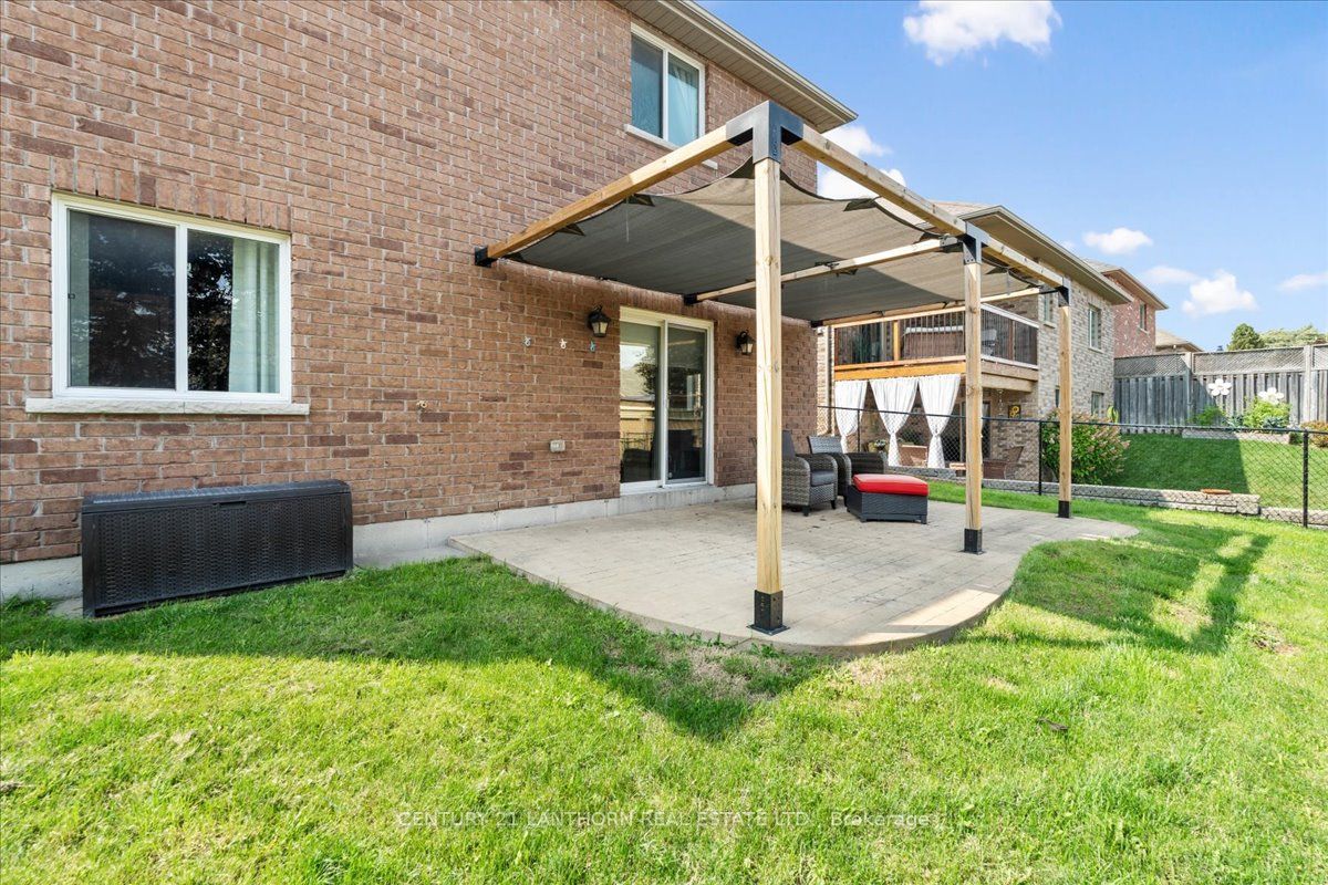 18 Mcdougall Drive Property Photo 37