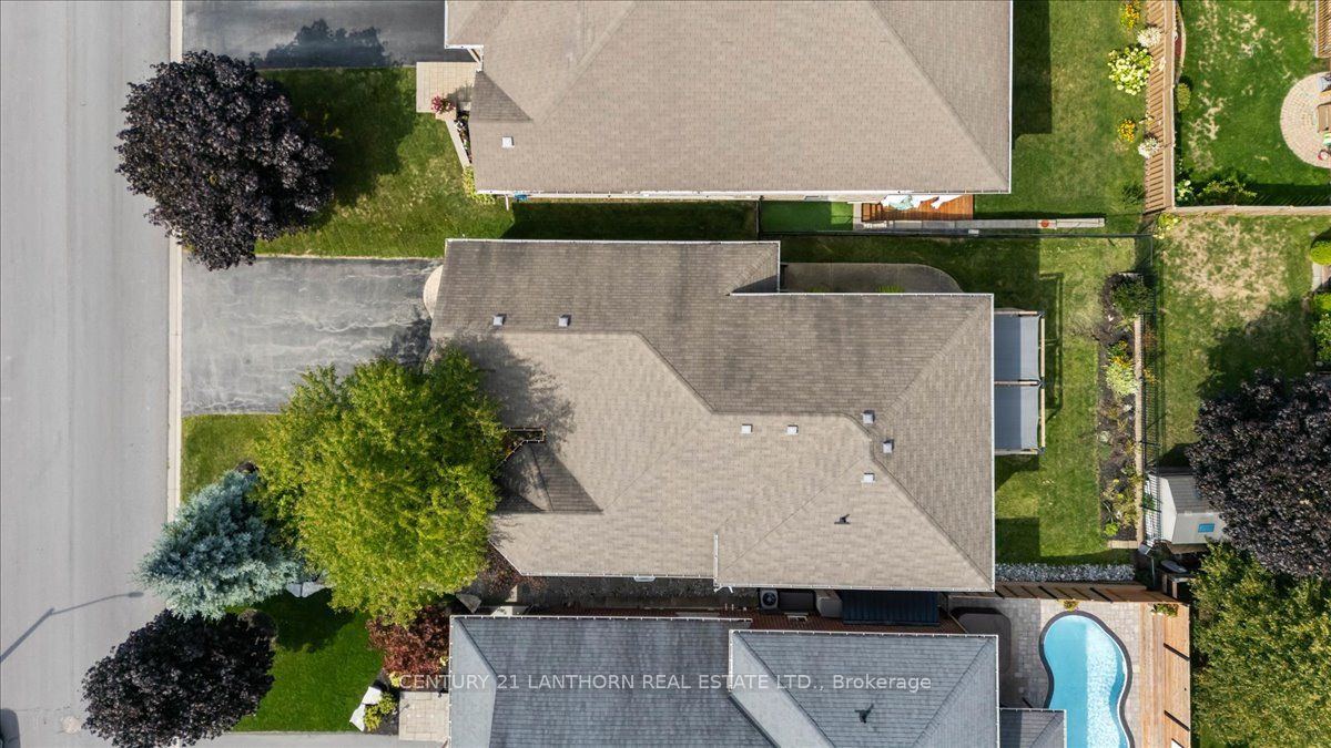 18 Mcdougall Drive Property Photo 40