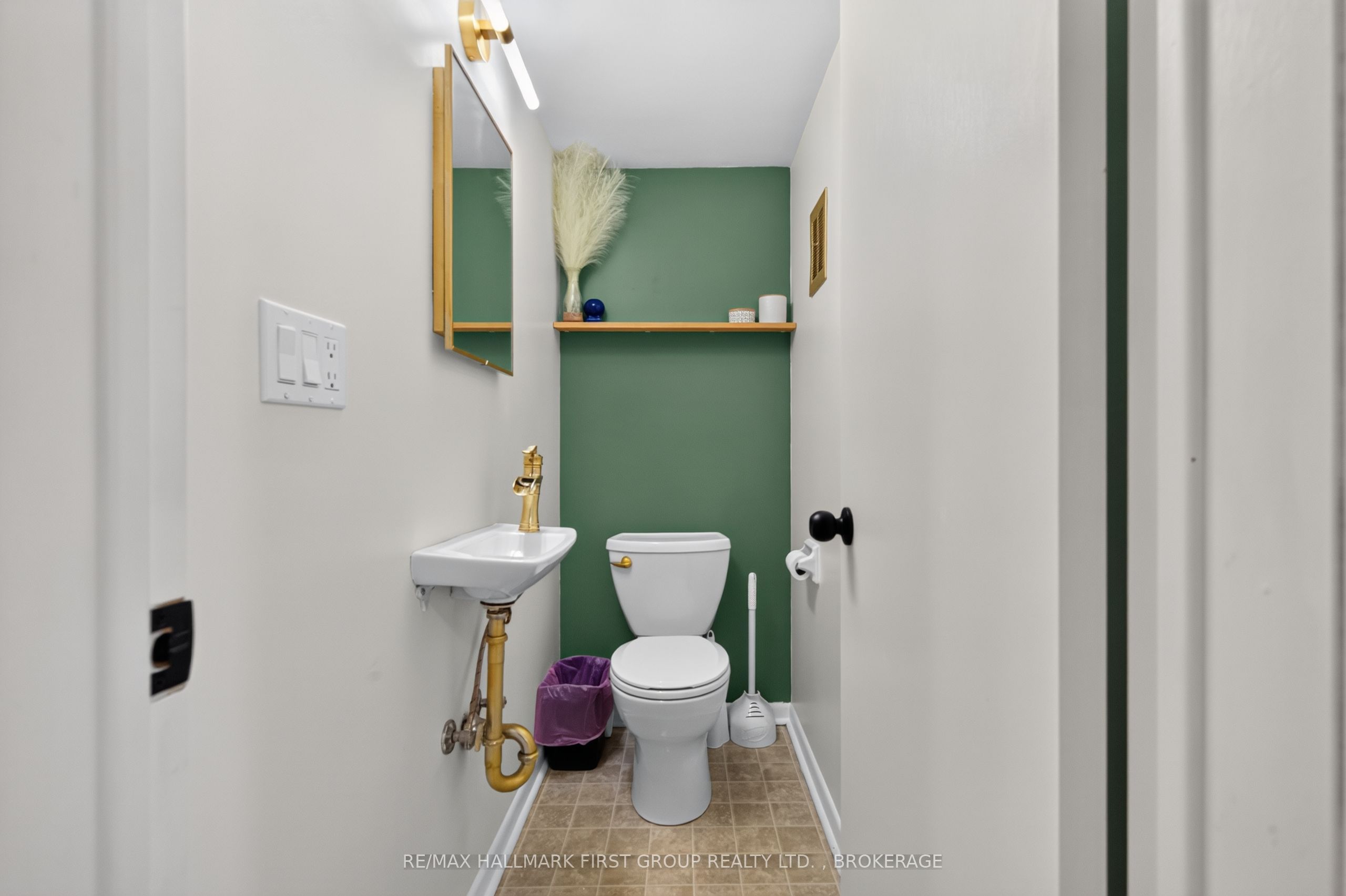 417 Glen Castle Road Property Photo 7