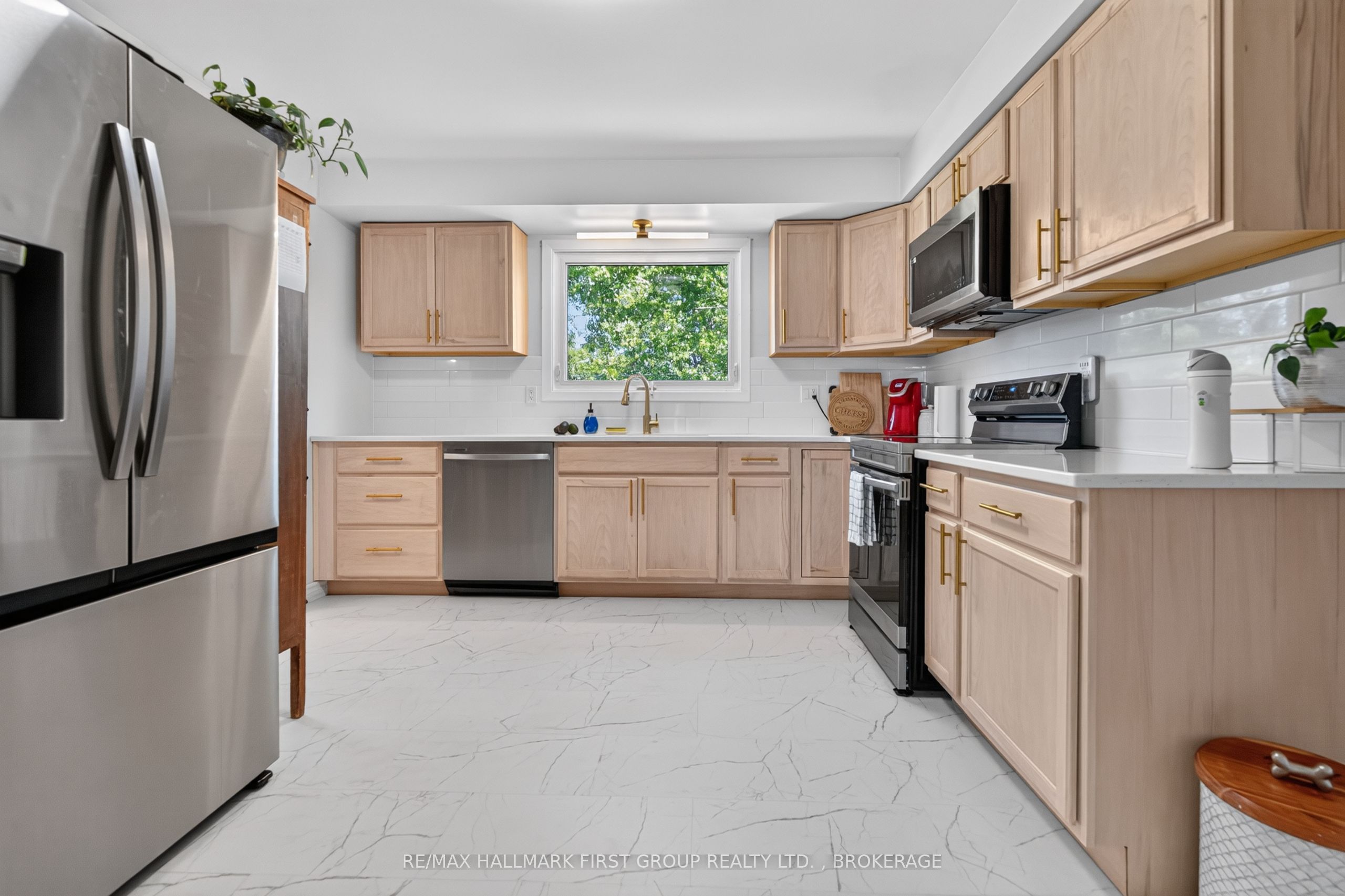 417 Glen Castle Road Property Photo 15