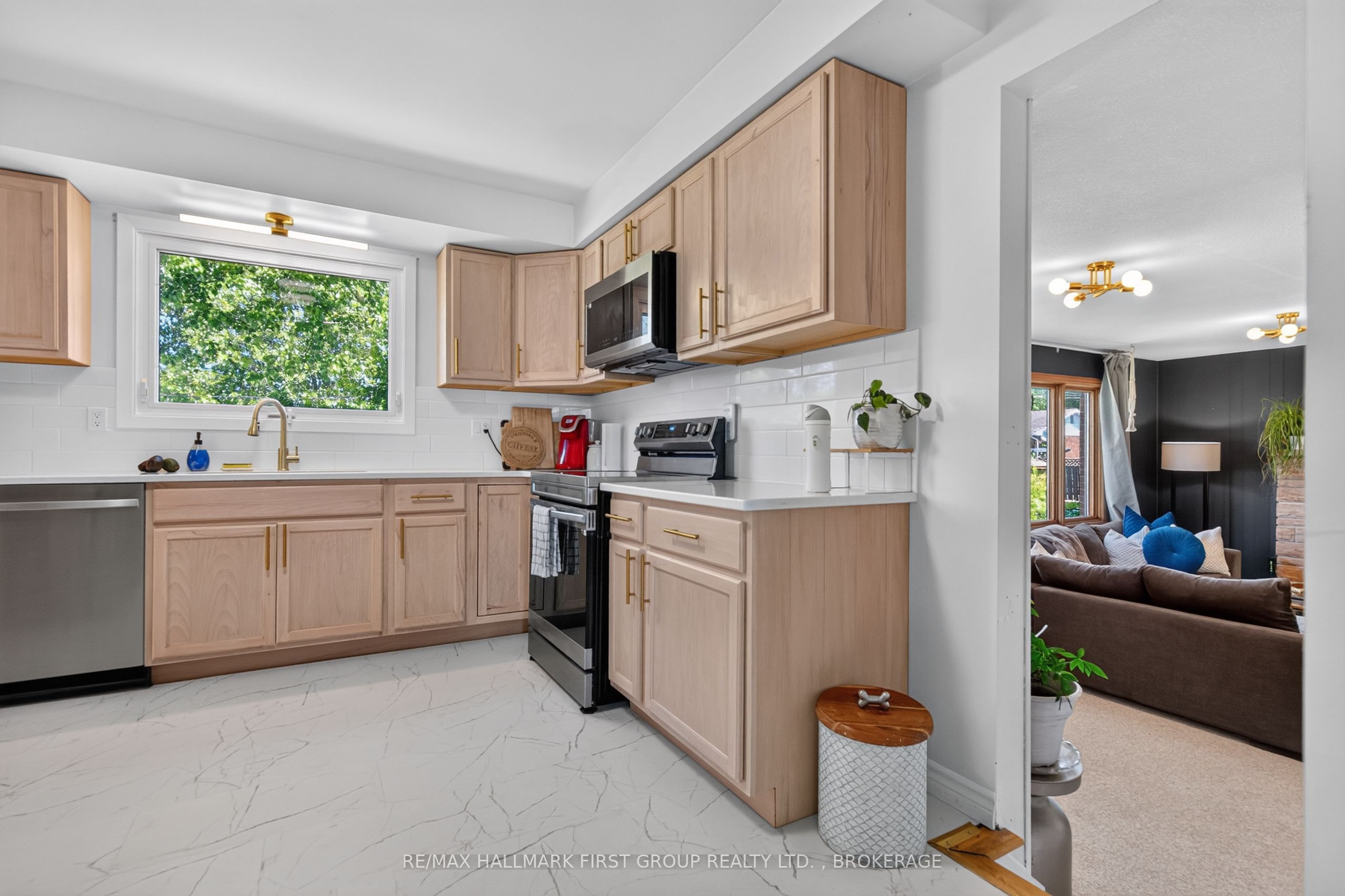 417 Glen Castle Road Property Photo 16