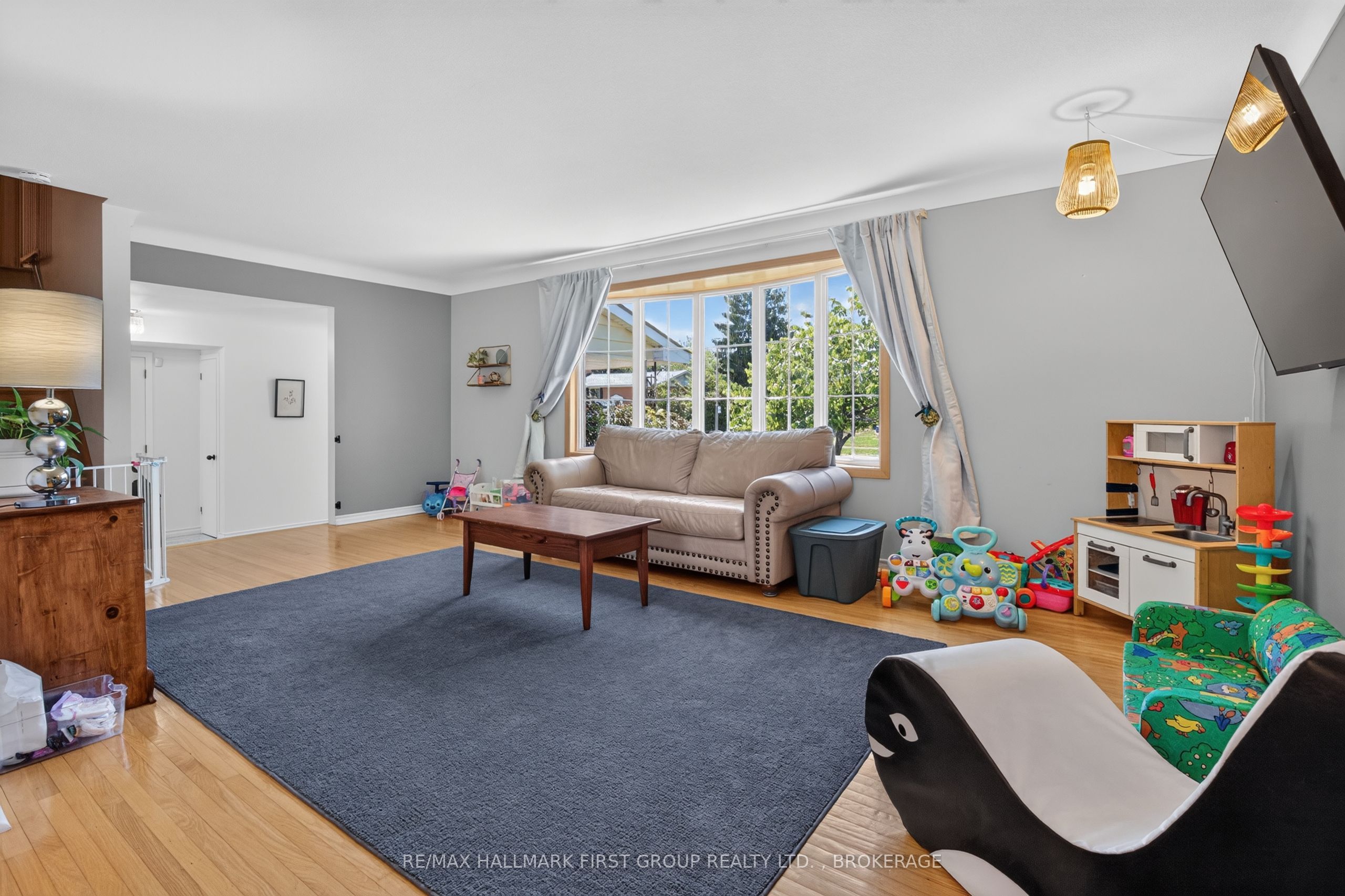 417 Glen Castle Road Property Photo 23