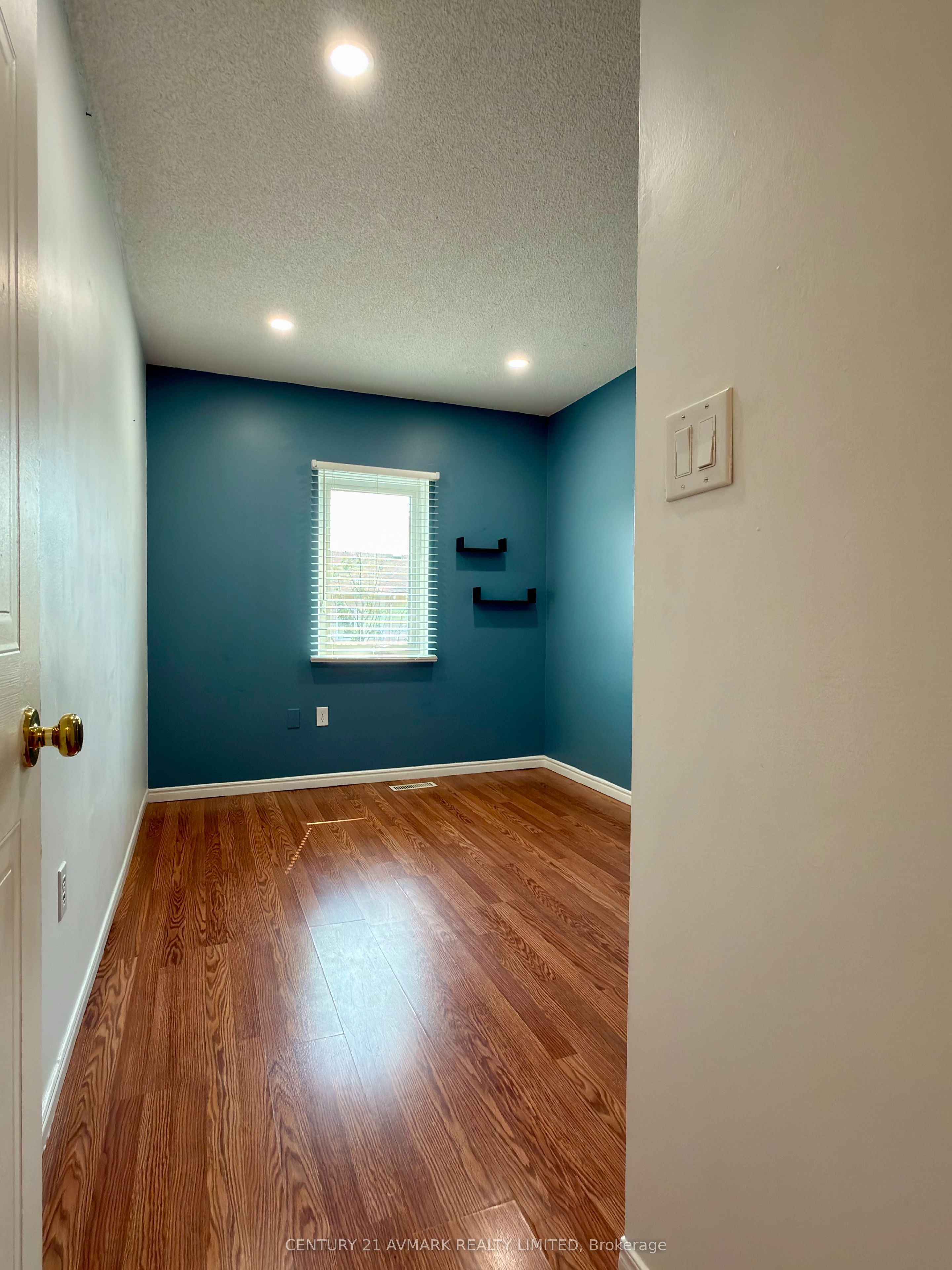 4363 Arejay Avenue Property Photo 3
