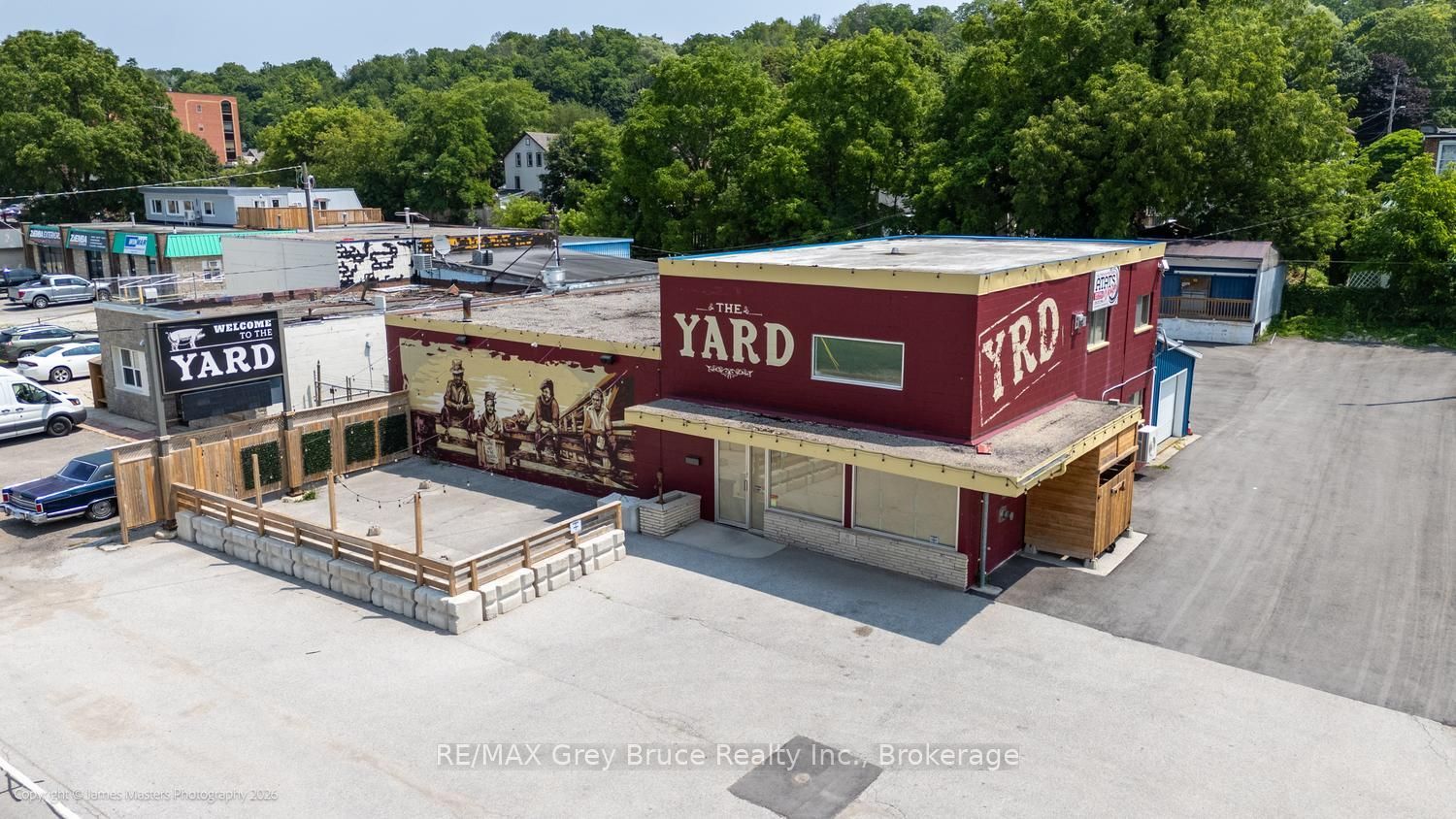 1603 2nd Avenue E Property Photo 1