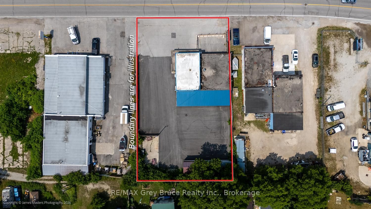 1603 2nd Avenue E Property Photo 3