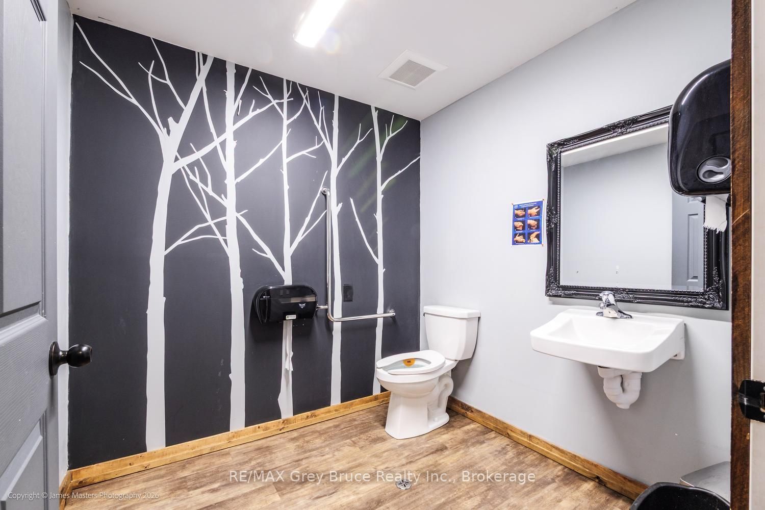 1603 2nd Avenue E Property Photo 16