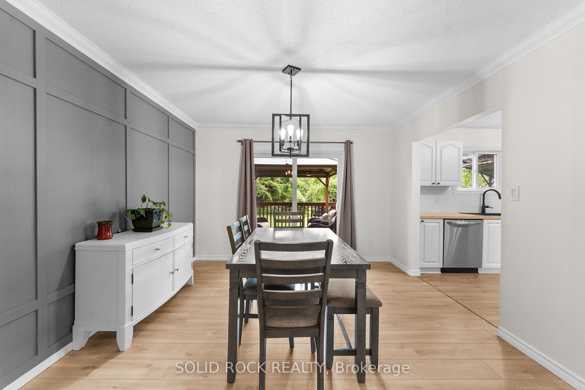 708 Mckenzie Avenue Property Photo 15