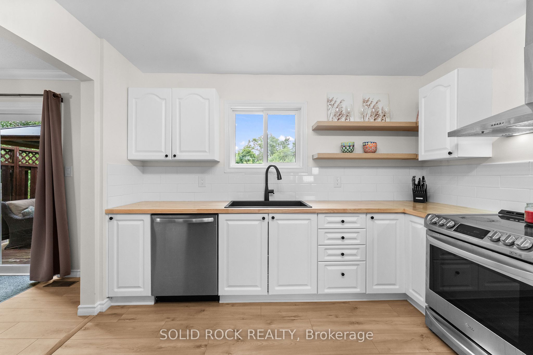 708 Mckenzie Avenue Property Photo 19