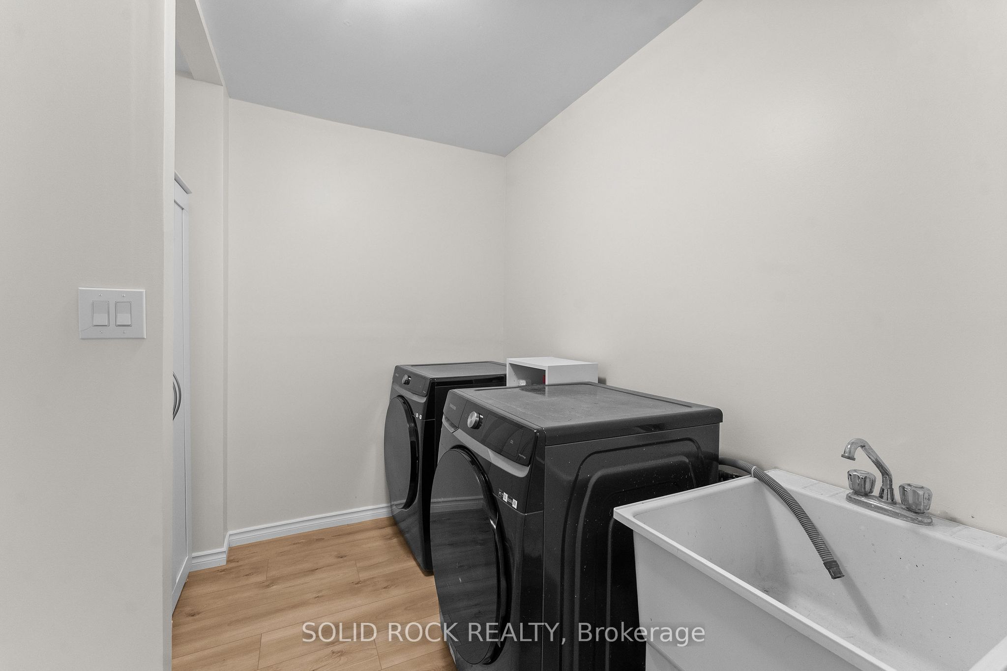 708 Mckenzie Avenue Property Photo 21