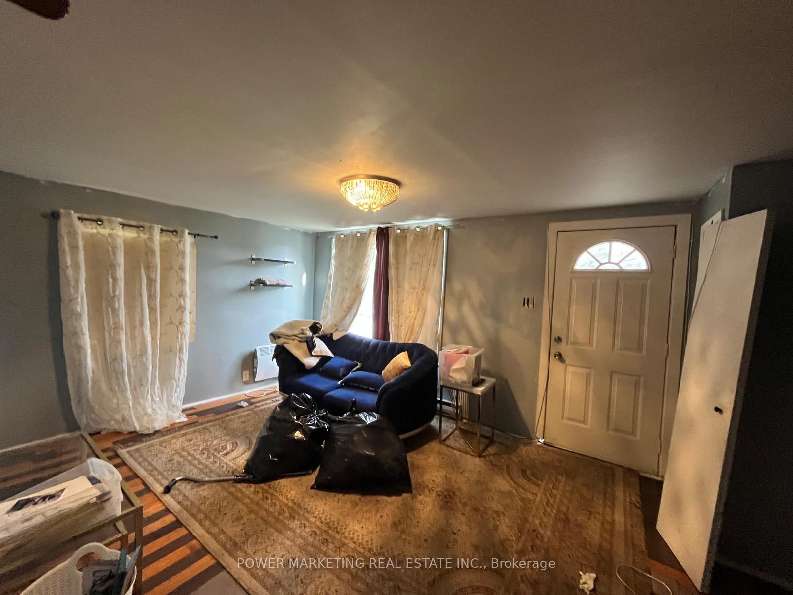 737 Main Street Property Photo 4