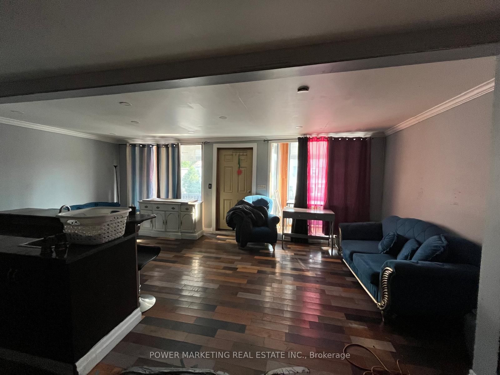 737 Main Street Property Photo 5