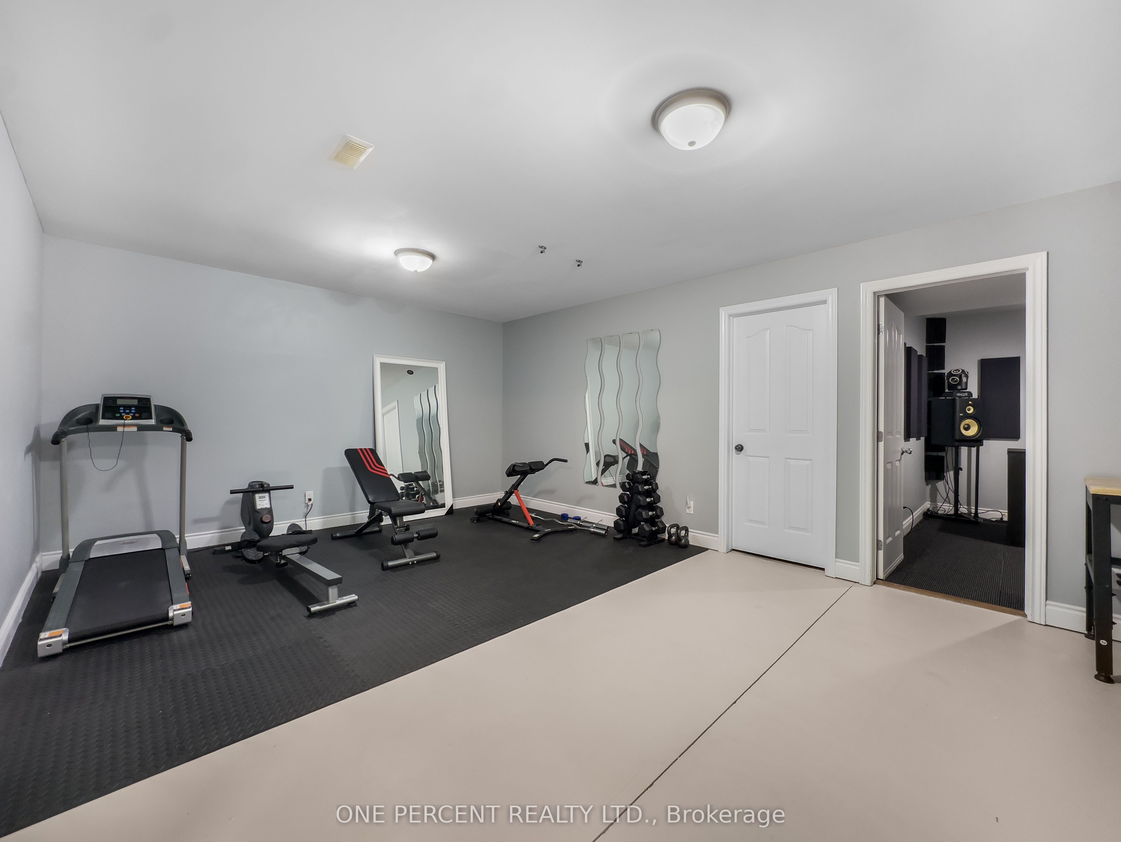 4 Jason Crescent Property Photo 32