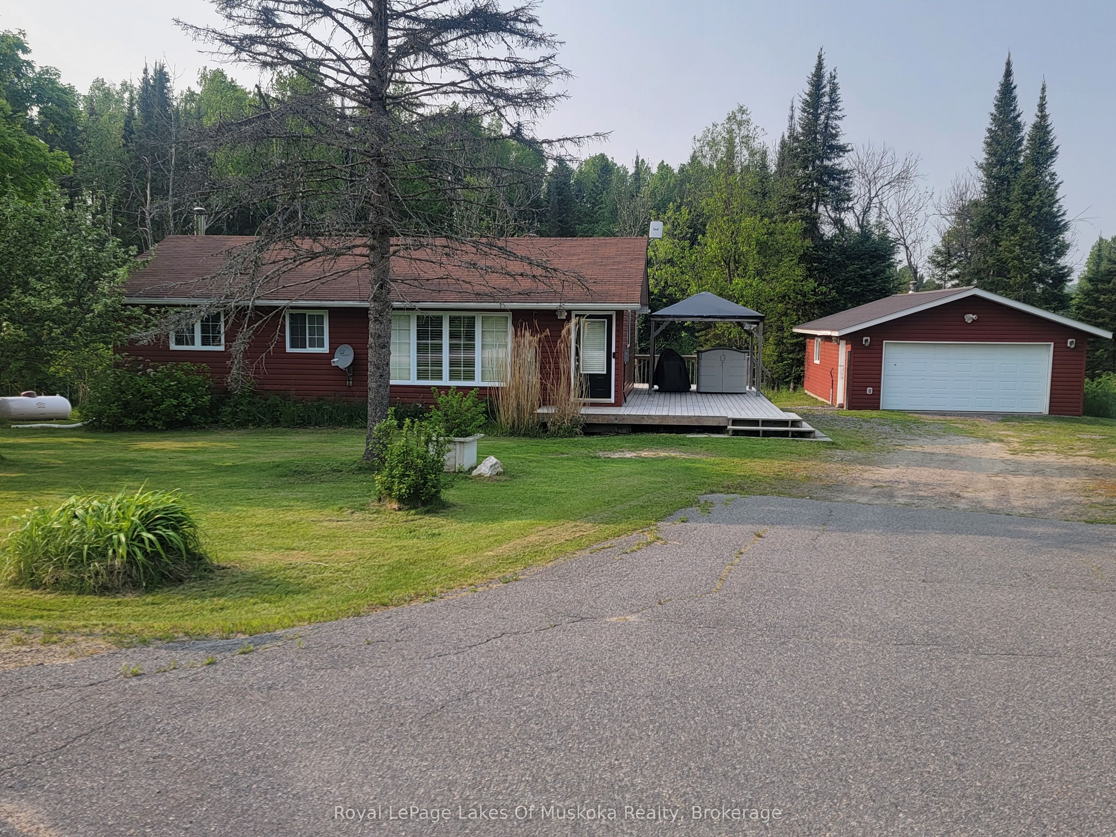 1 Christopher Lane Property Photo 2