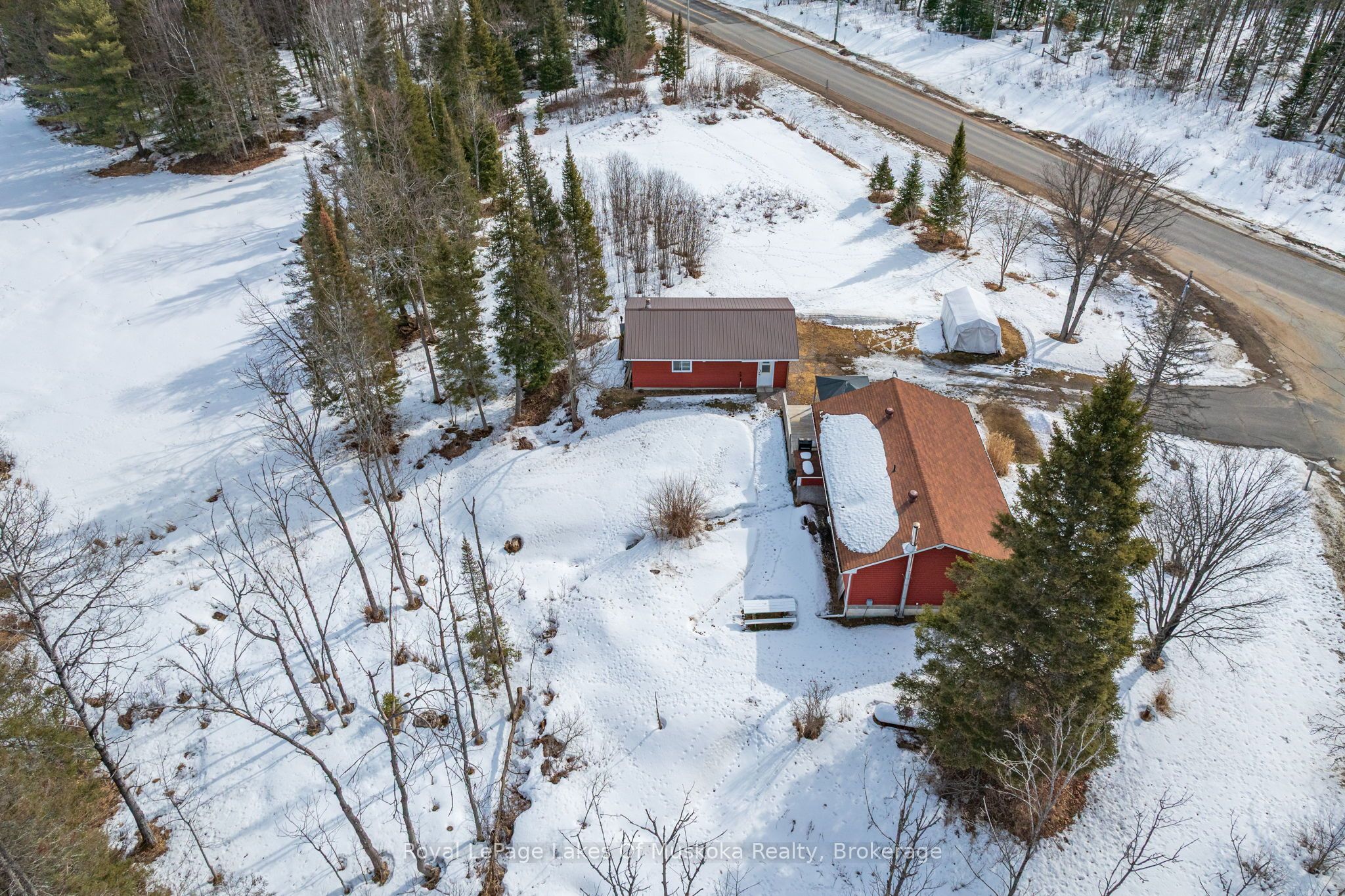 1 Christopher Lane Property Photo 36