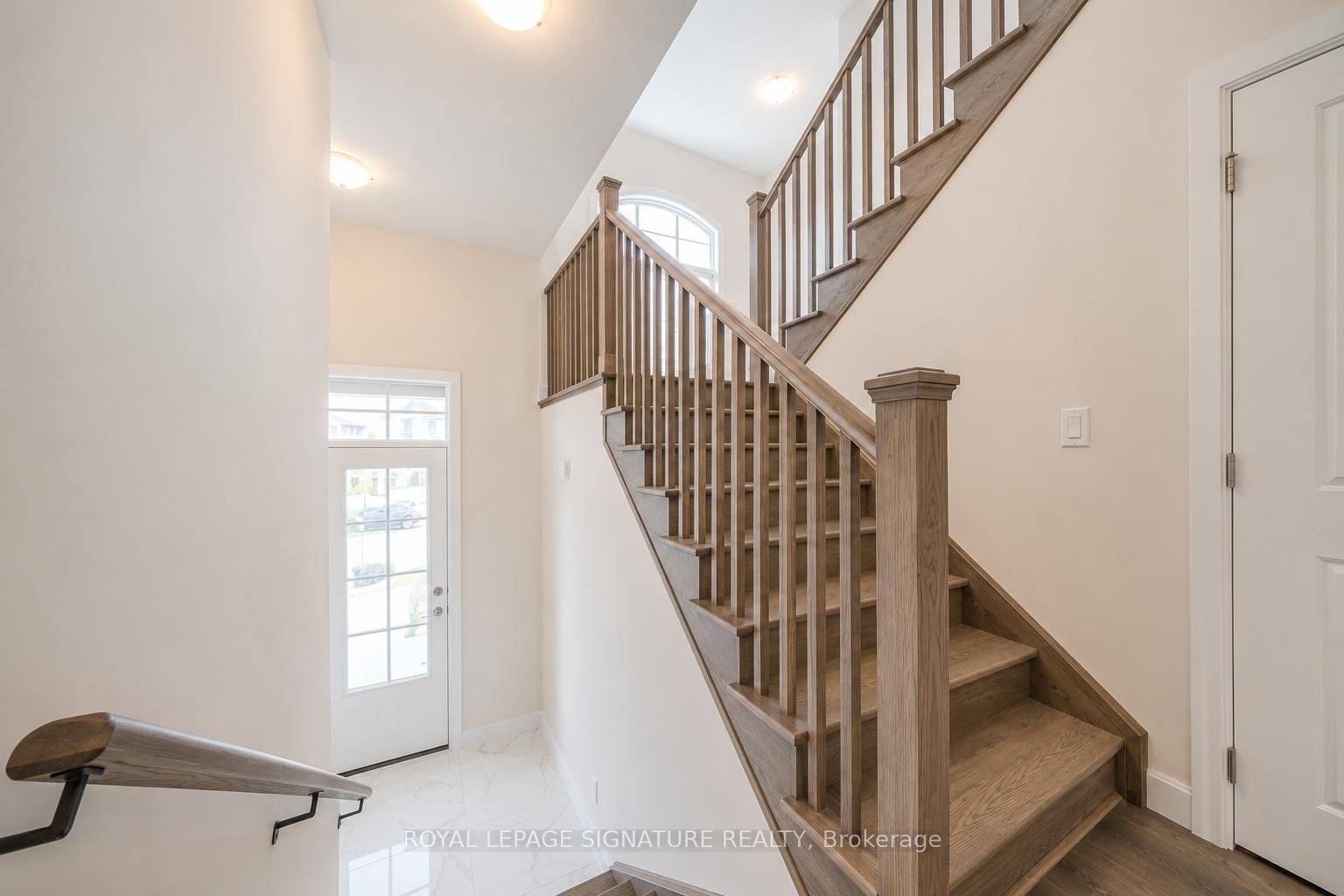 109 York Drive Property Photo 9