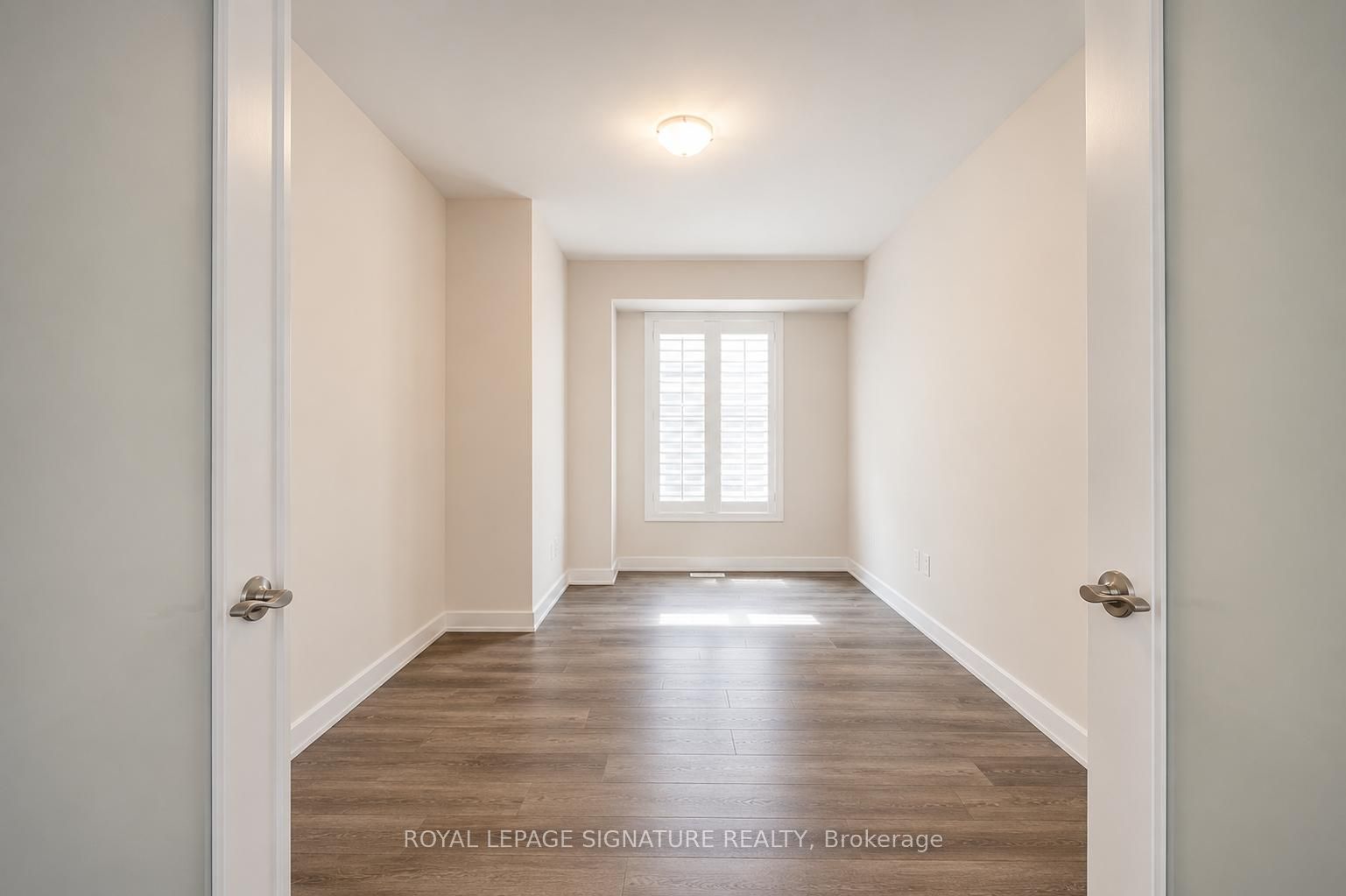 109 York Drive Property Photo 11