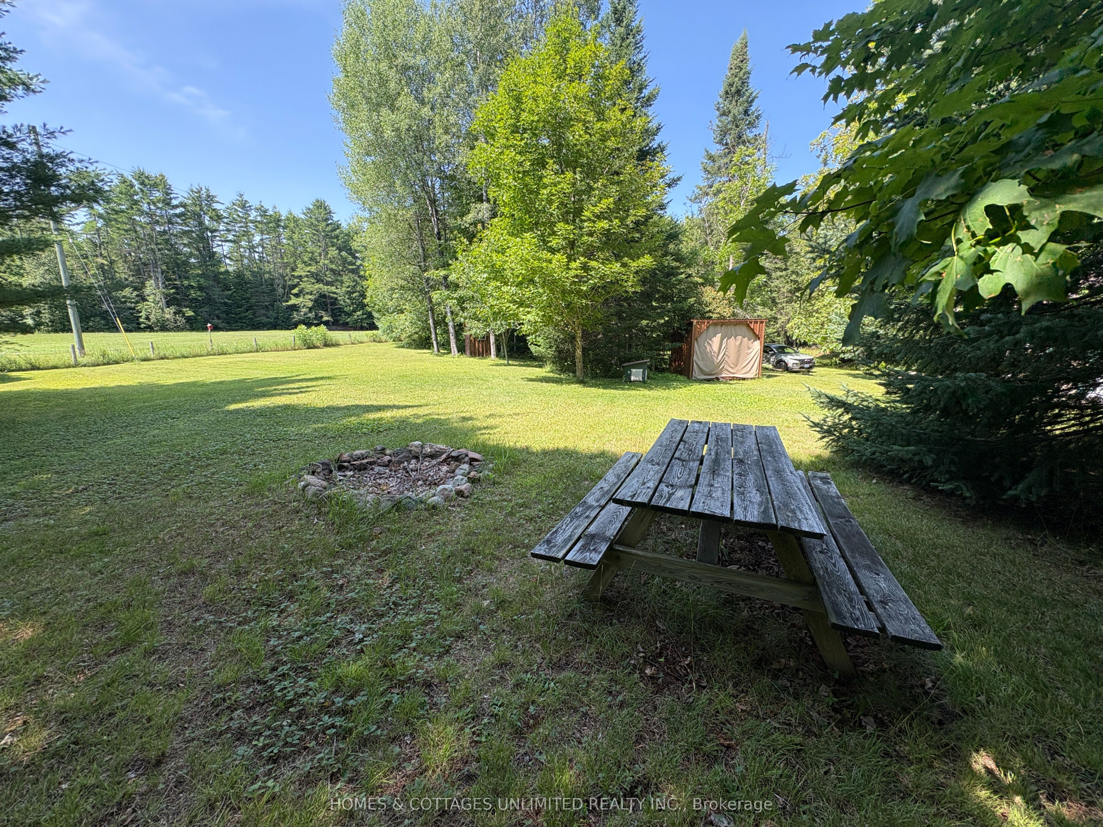 2102 Clyde Lake Lane Property Photo 6