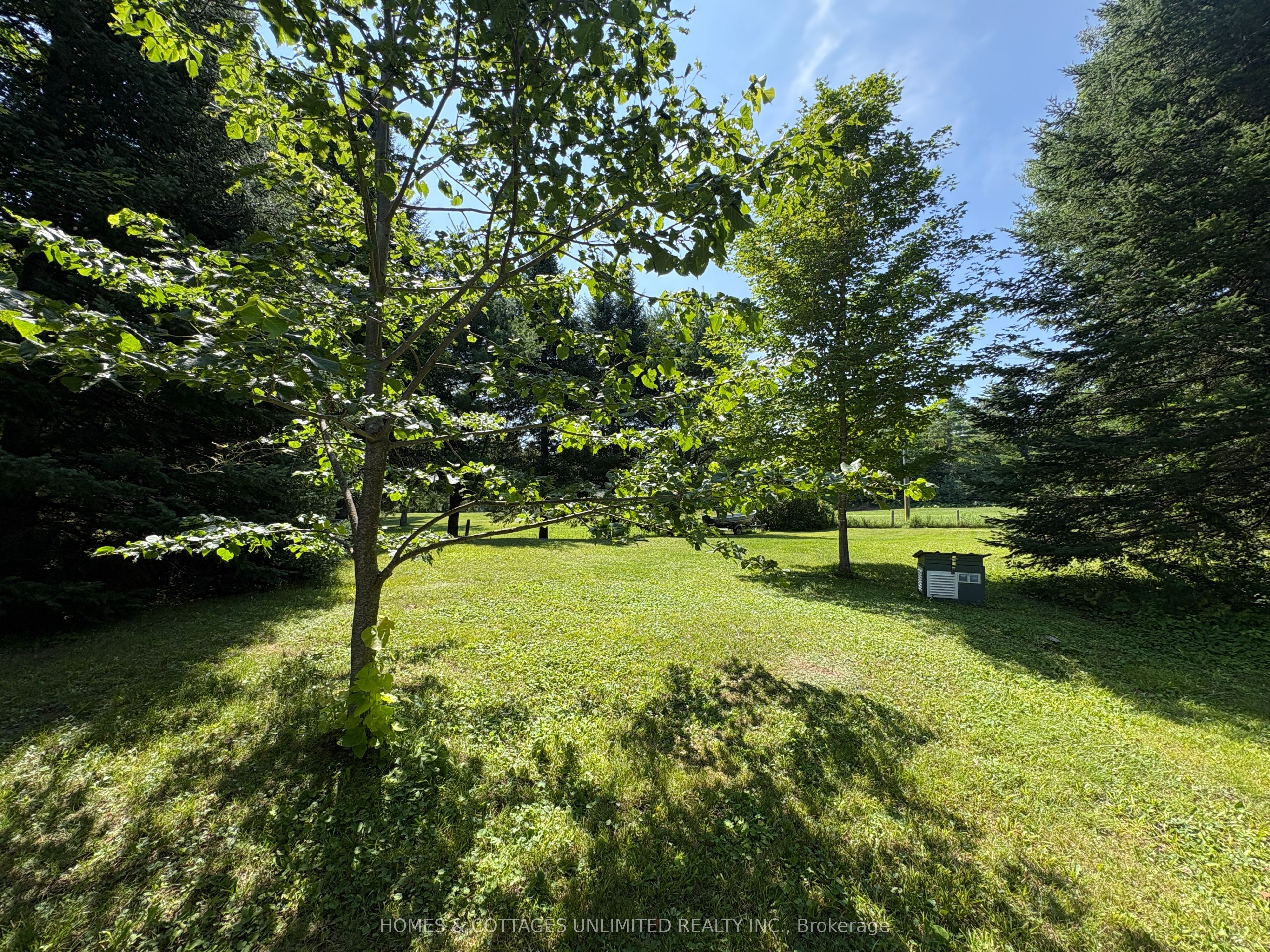 2102 Clyde Lake Lane Property Photo 7