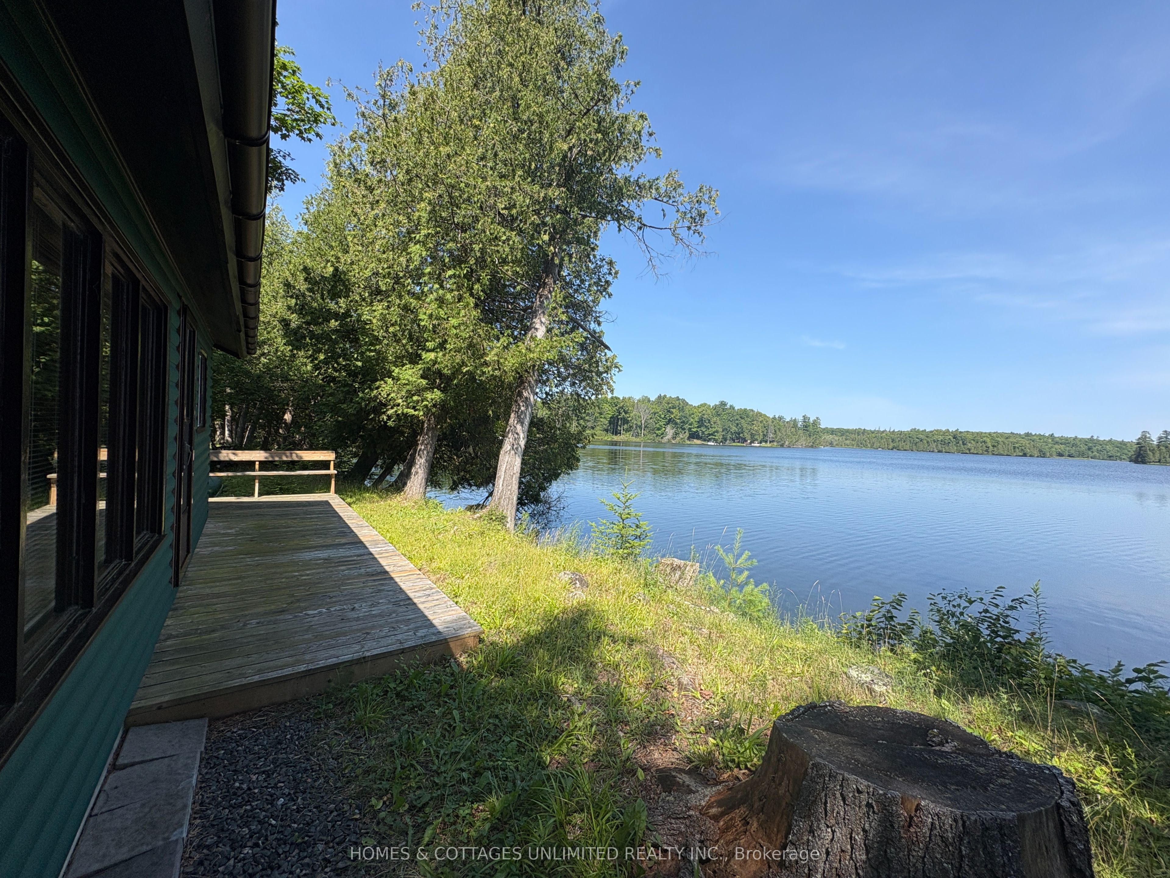 2102 Clyde Lake Lane Property Photo 10