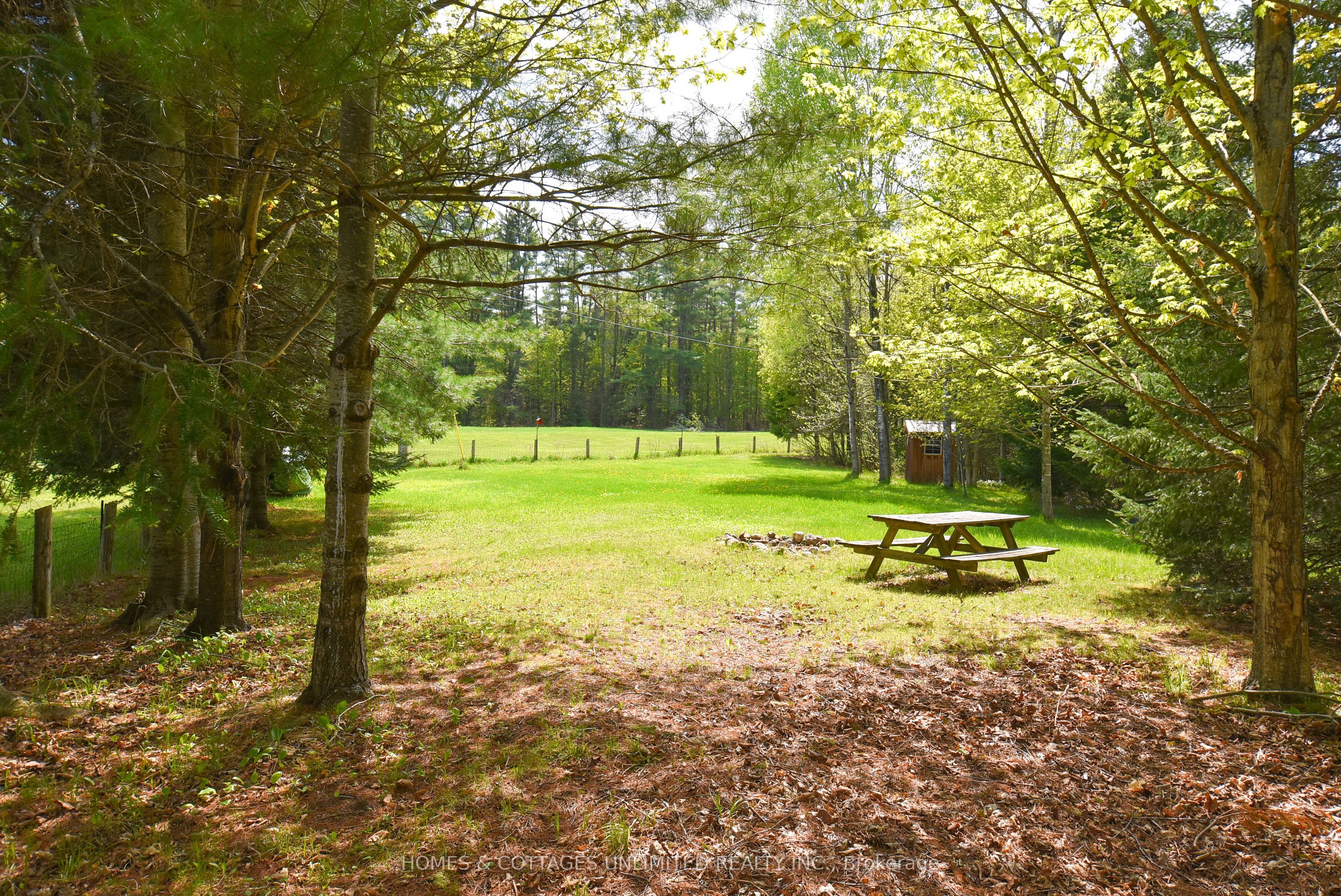 2102 Clyde Lake Lane Property Photo 15