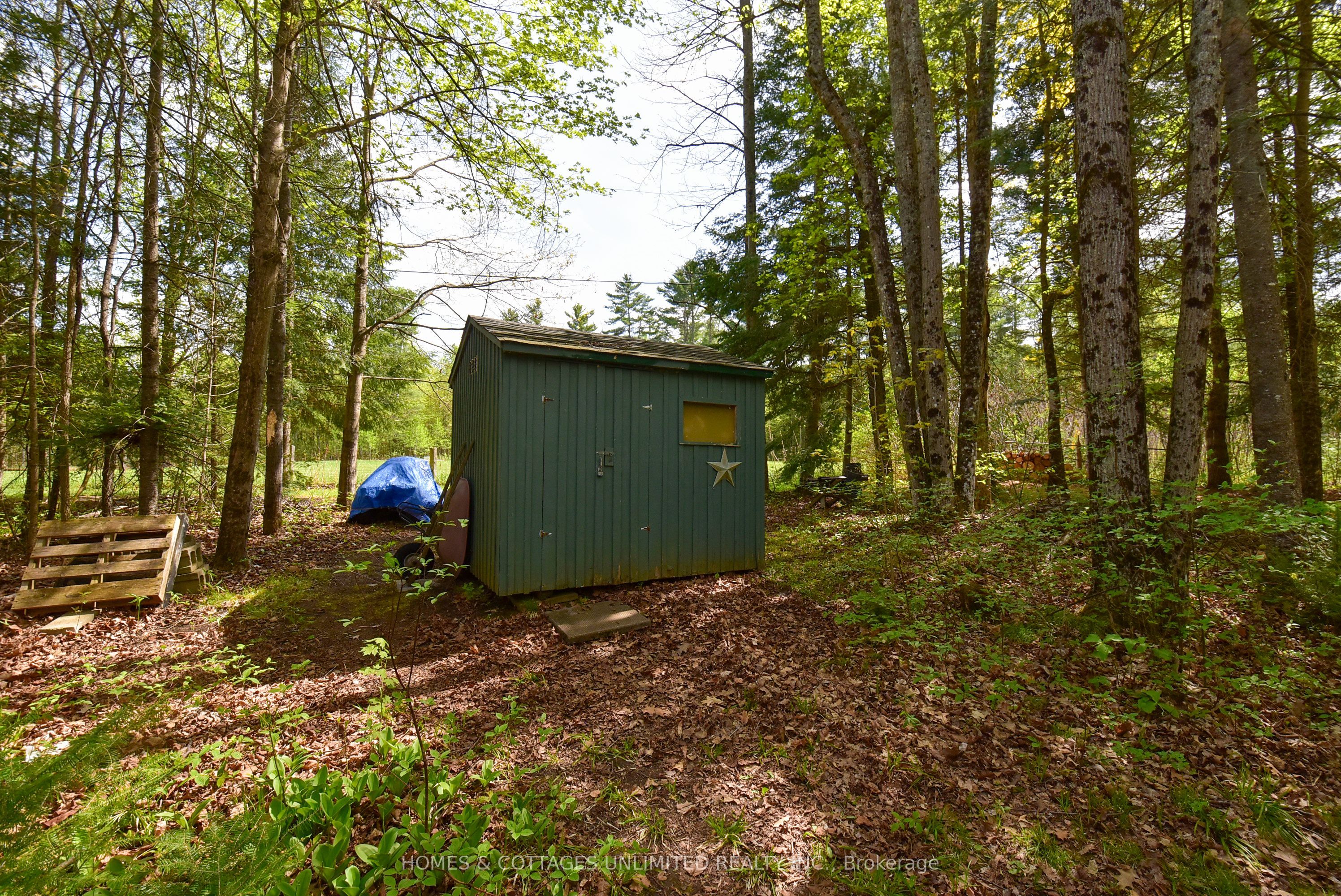 2102 Clyde Lake Lane Property Photo 21